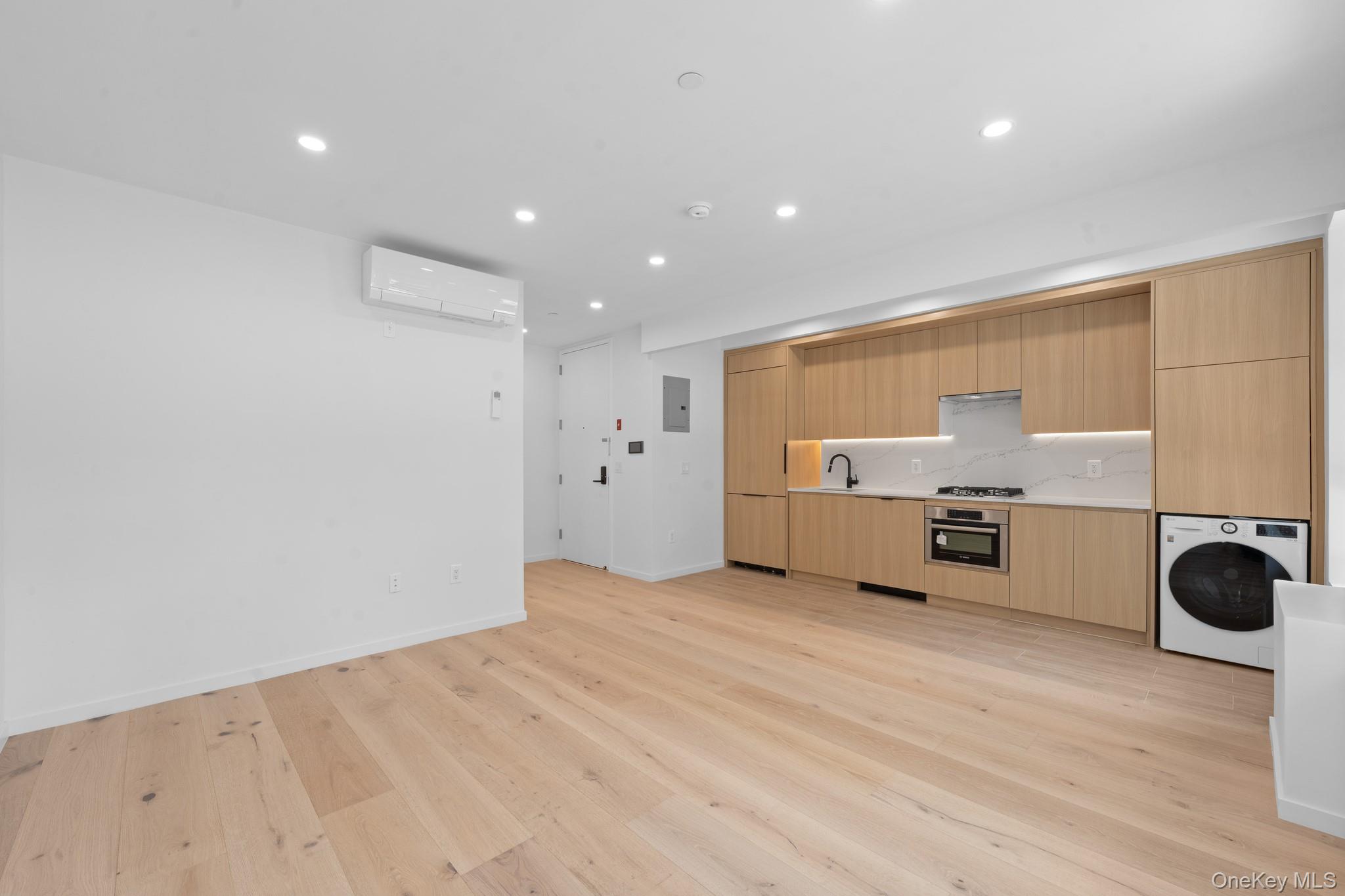 #9 photo, 366 Harman Street, ブルックリン区 Brooklyn , NY 11237