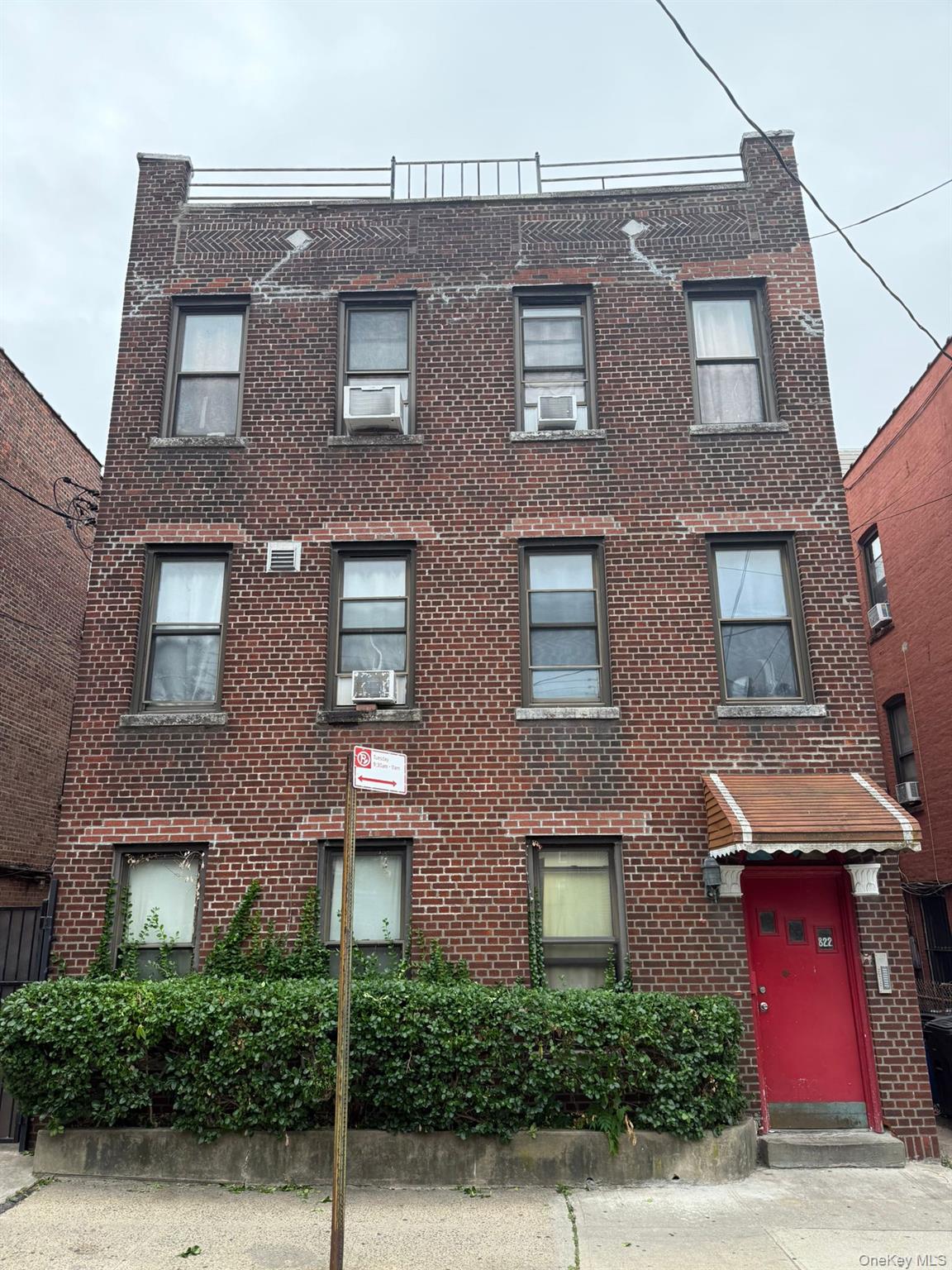 #2 photo, 822 E 219th Street, ブロンクス区 Bronx , NY 10467