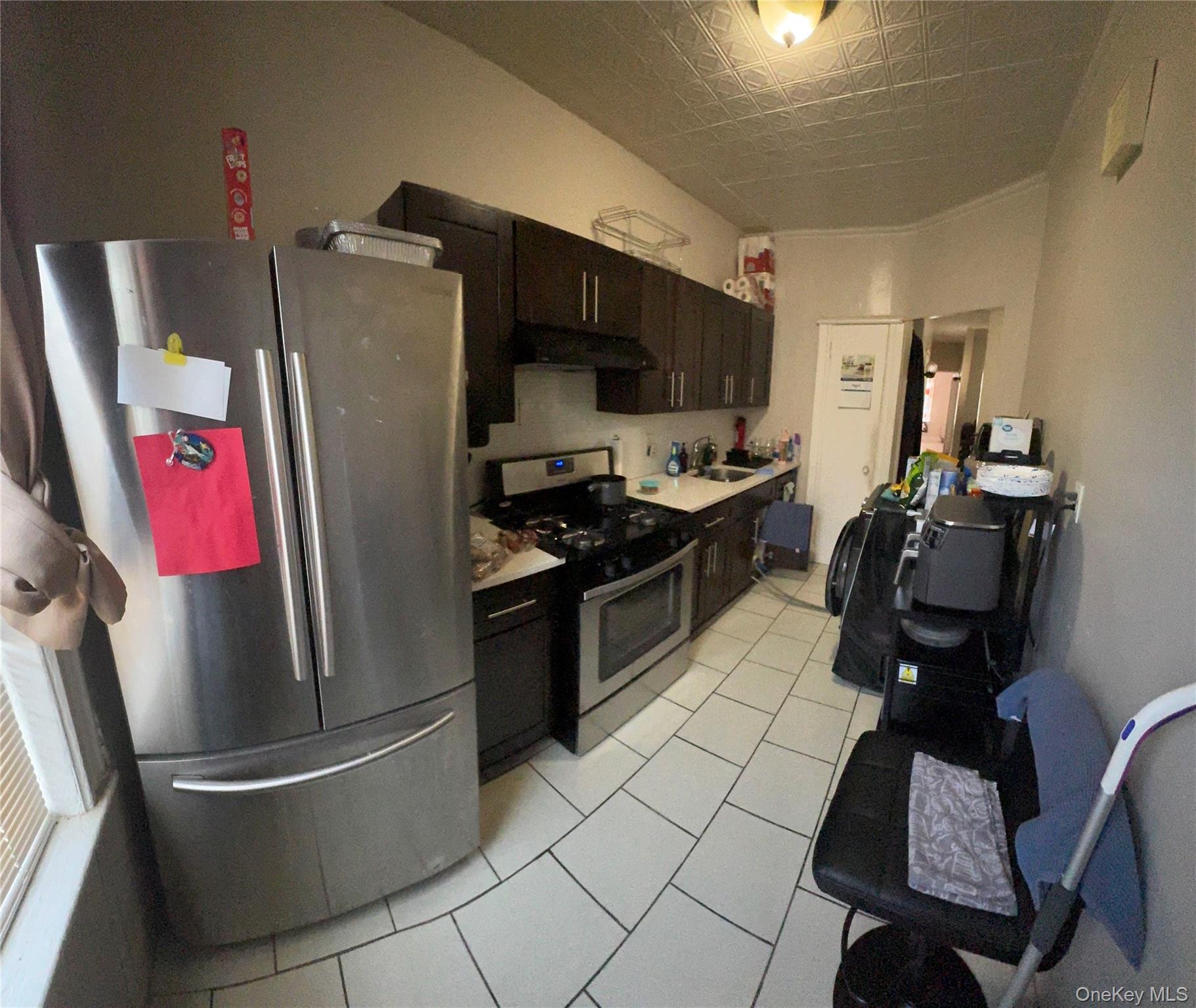 #2 photo, 7520 64th Place, クイーンズ区 Glendale , NY 11385