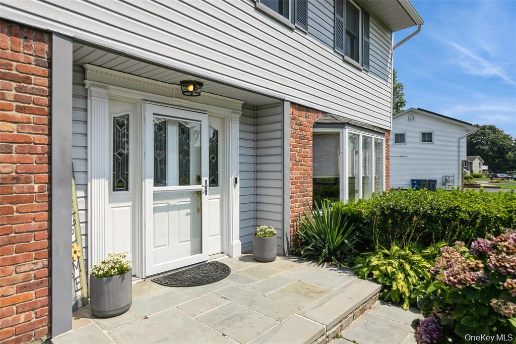 #1 photo, 1 Wendy Lane, East Northport , NY 11731