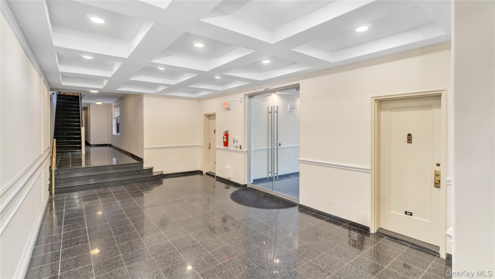 #10 photo, 15 Canterbury Road, ナッソー郡 Great Neck , NY 11021