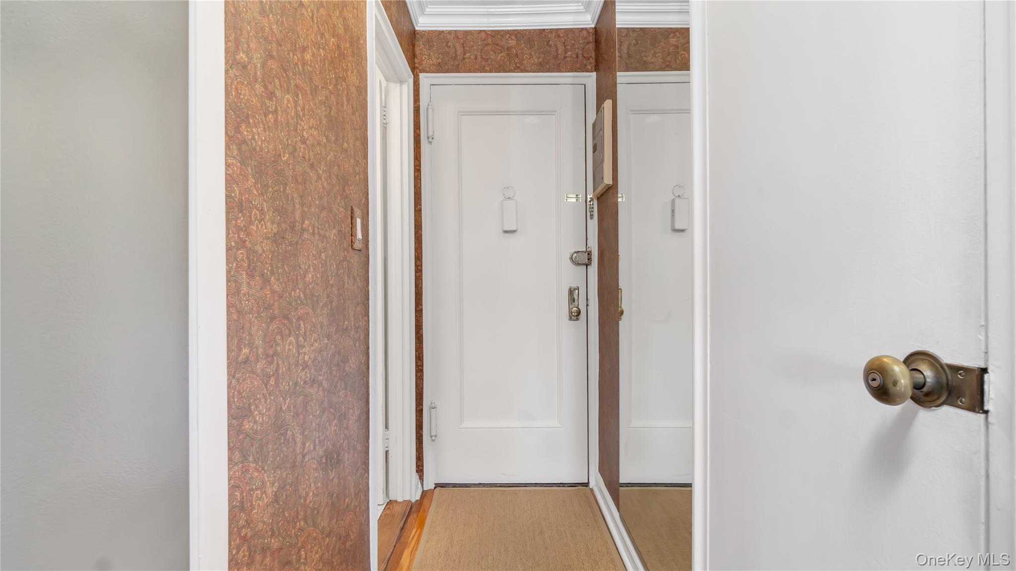 #8 photo, 15 Canterbury Road, ナッソー郡 Great Neck , NY 11021