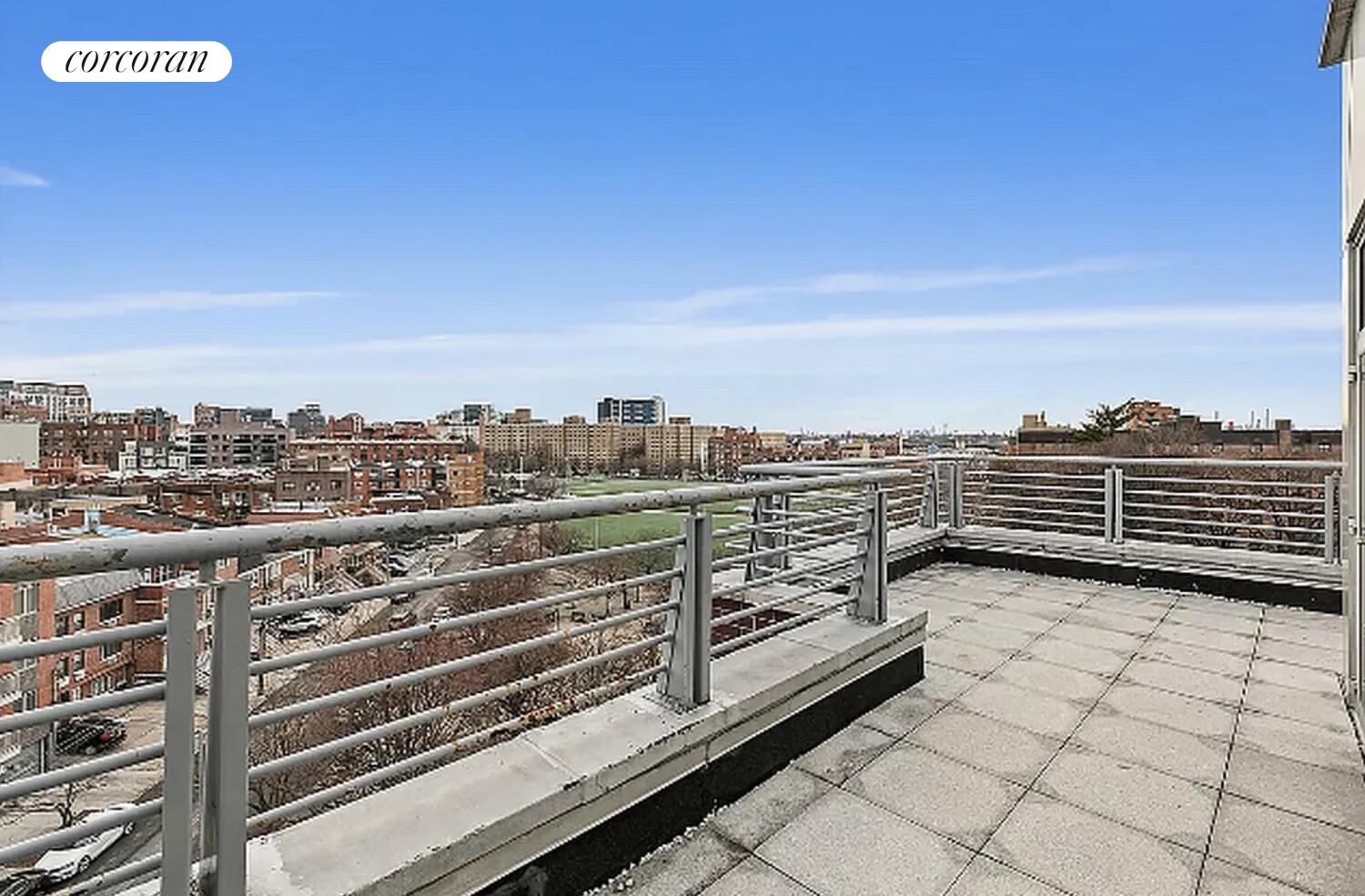 #8 photo, Flushing, クイーンズ区 Flushing , NY 11354