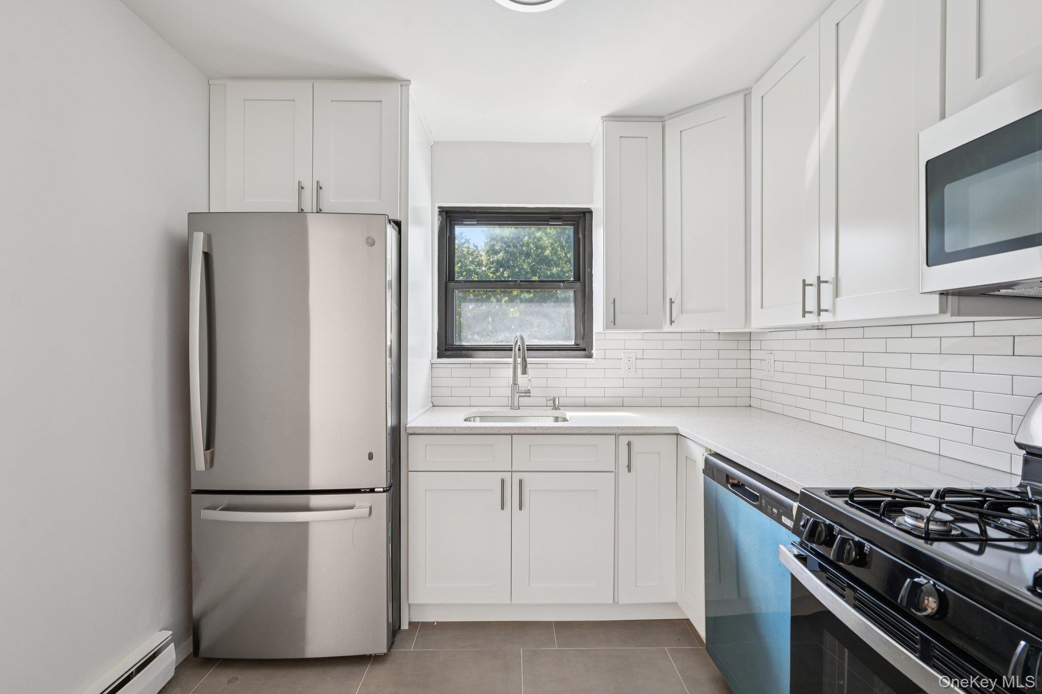 #18 photo, 148 Sneden Place, Spring Valley , NY 10977