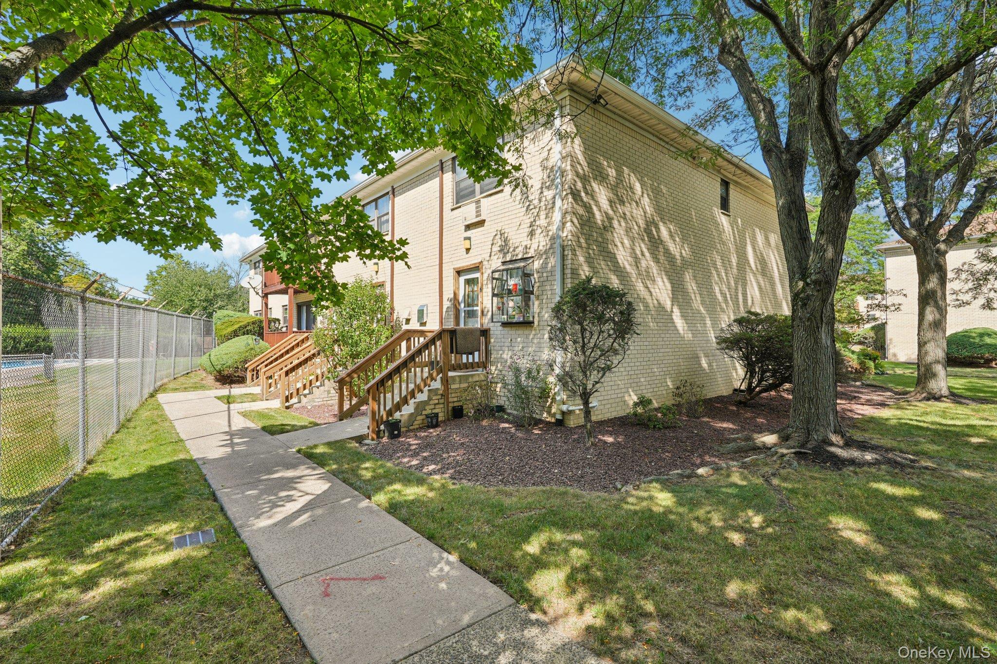 #3 photo, 148 Sneden Place, Spring Valley , NY 10977