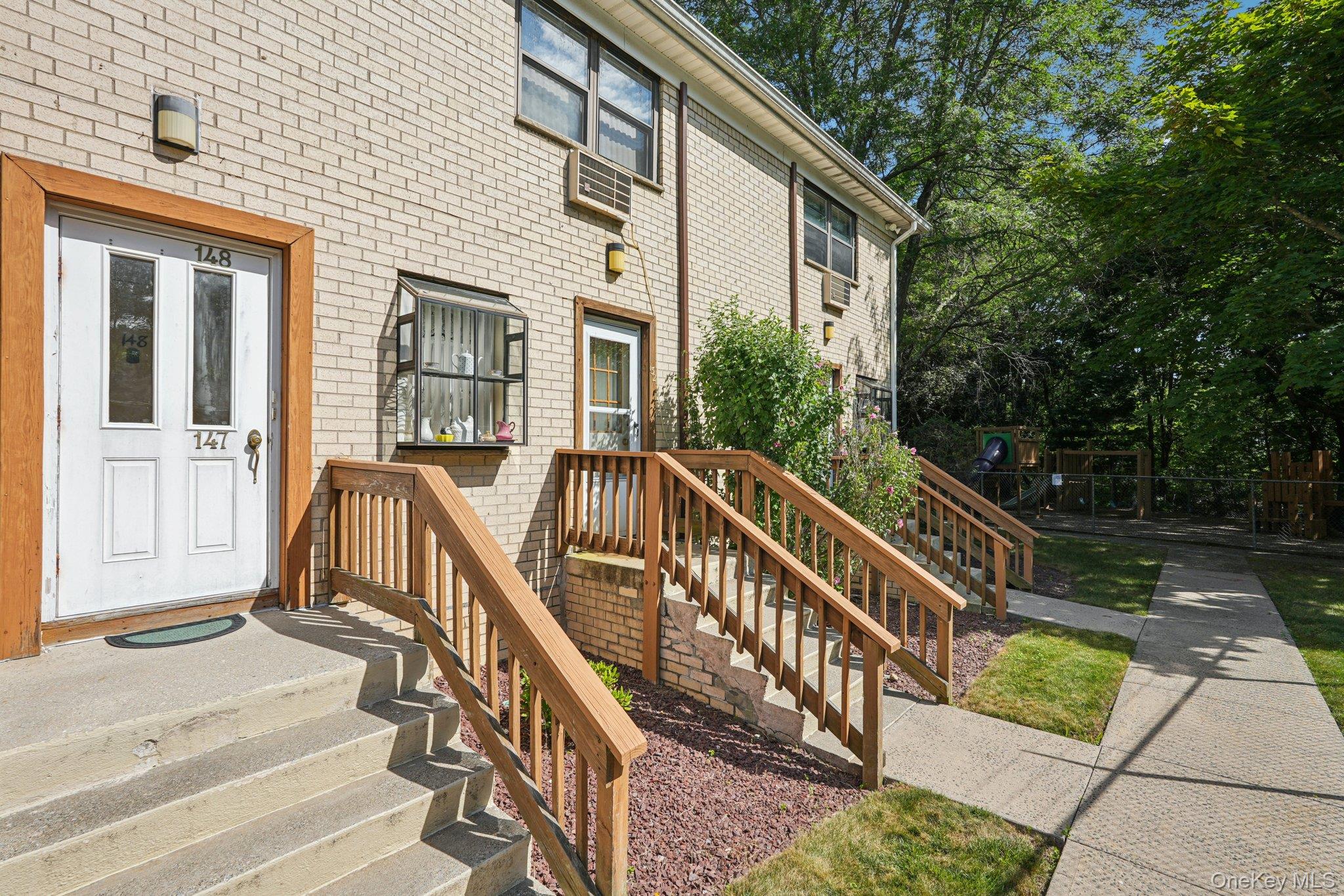 #7 photo, 148 Sneden Place, Spring Valley , NY 10977