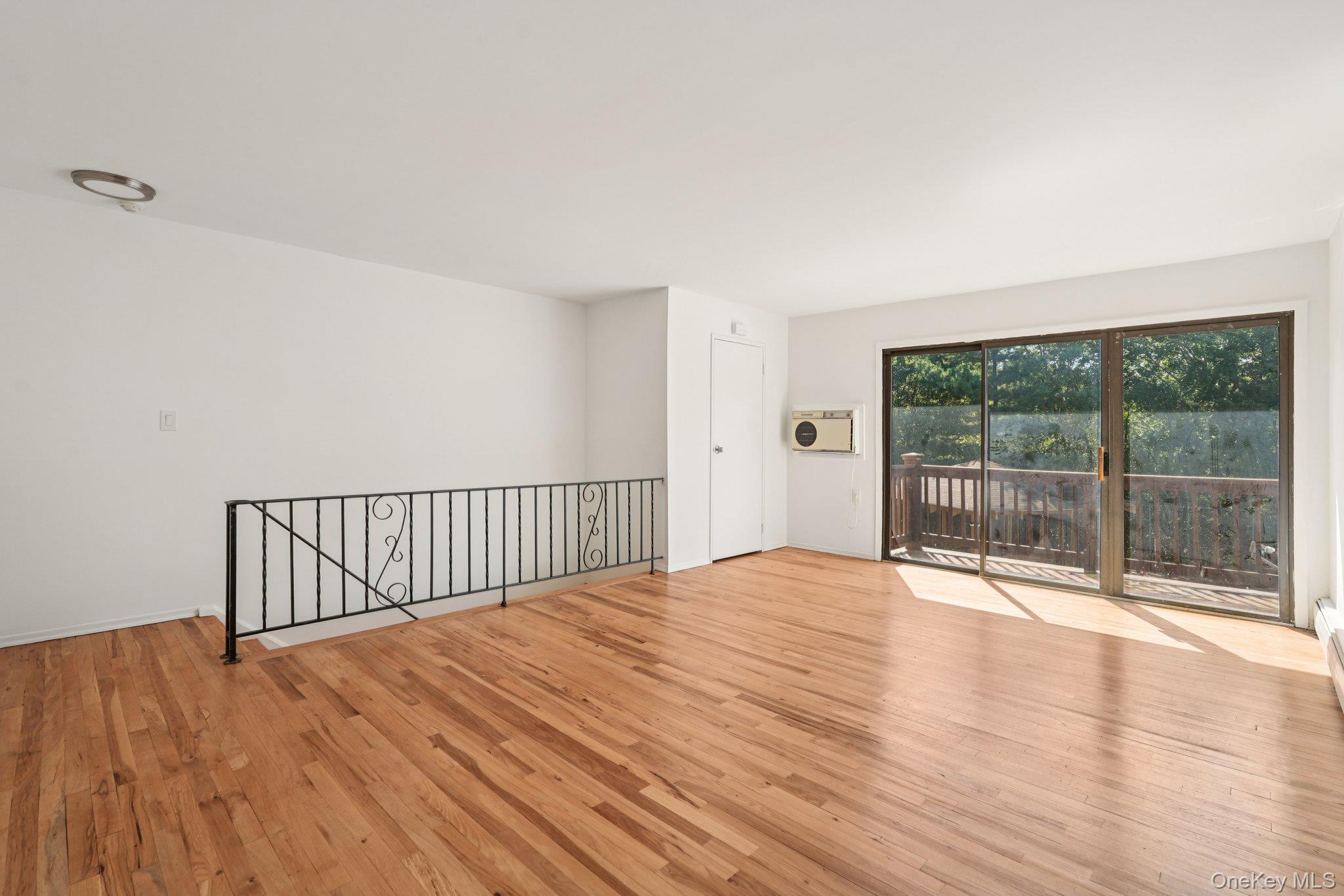 #9 photo, 148 Sneden Place, Spring Valley , NY 10977