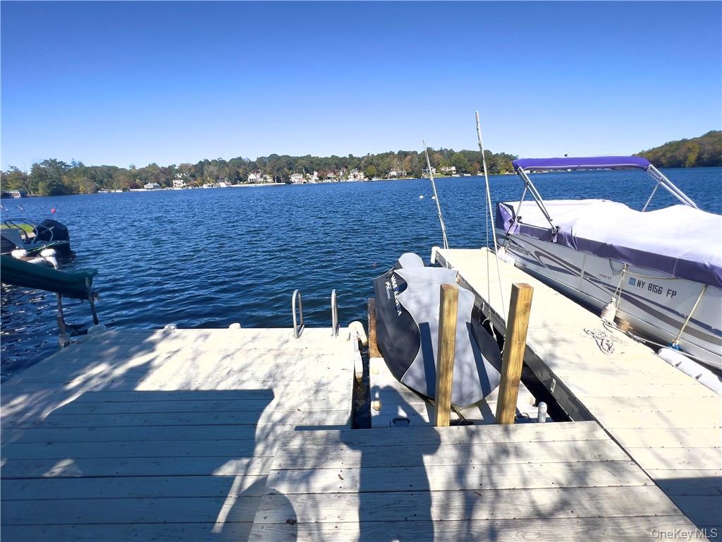 #11 photo, 757 S Lake Boulevard, Mahopac , NY 10541