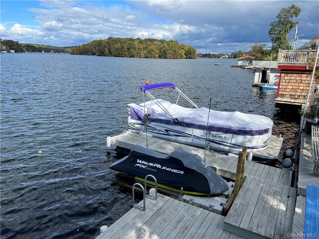 #16 photo, 757 S Lake Boulevard, Mahopac , NY 10541