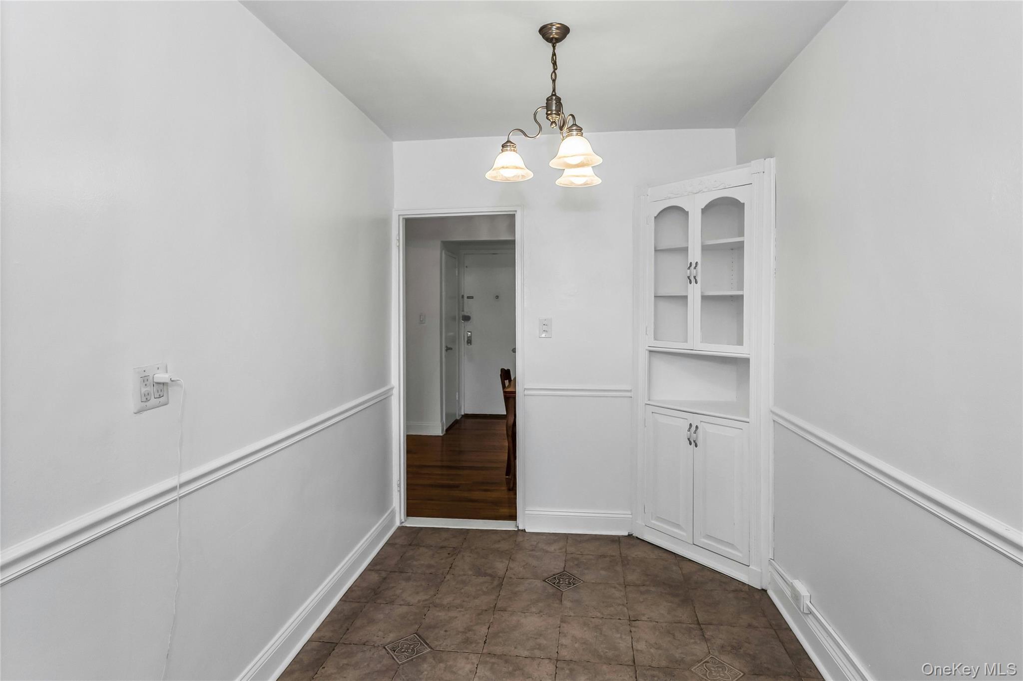 #14 photo, 83-20 141 ST, クイーンズ区 Briarwood , NY 11435