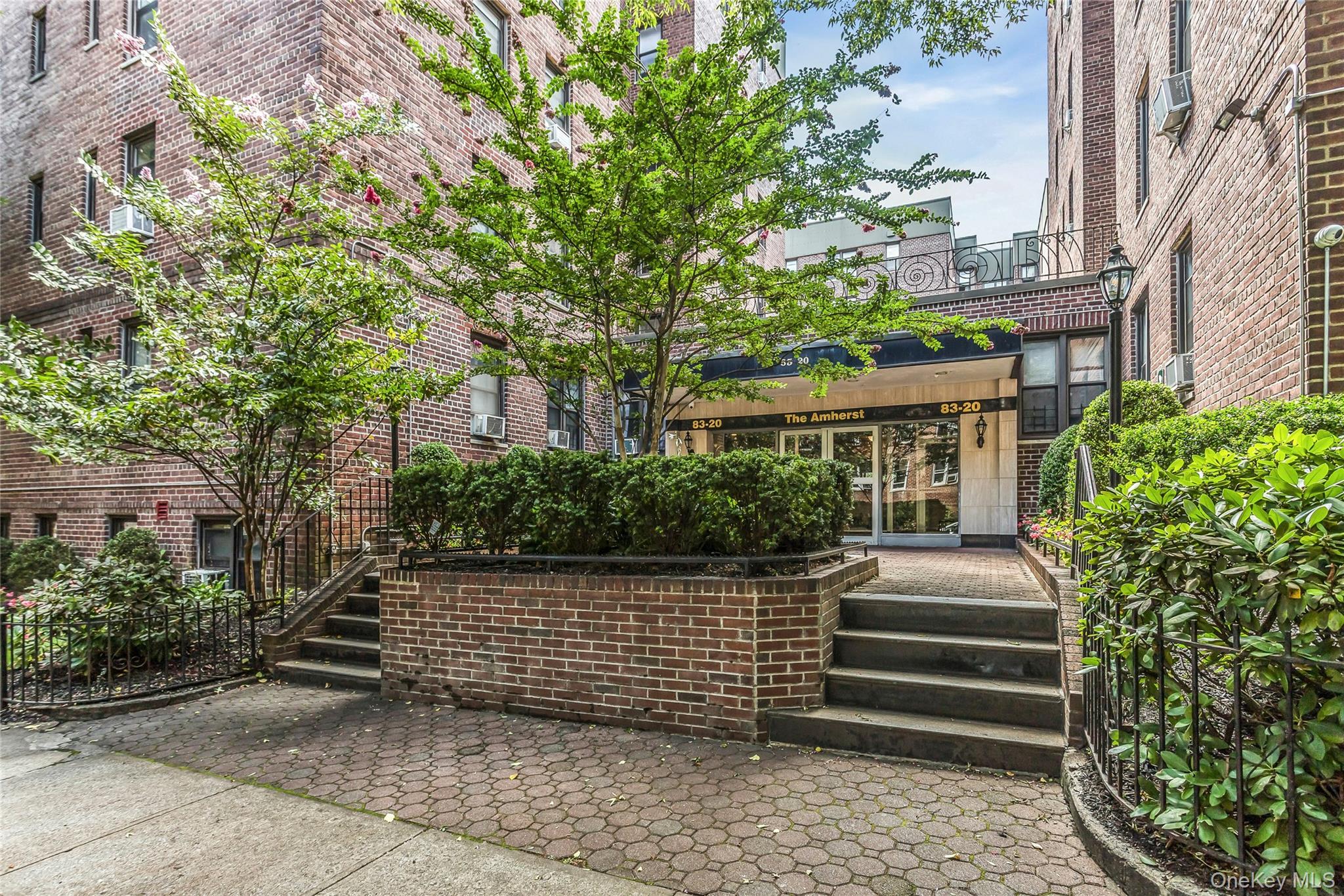 #3 photo, 83-20 141 ST, クイーンズ区 Briarwood , NY 11435