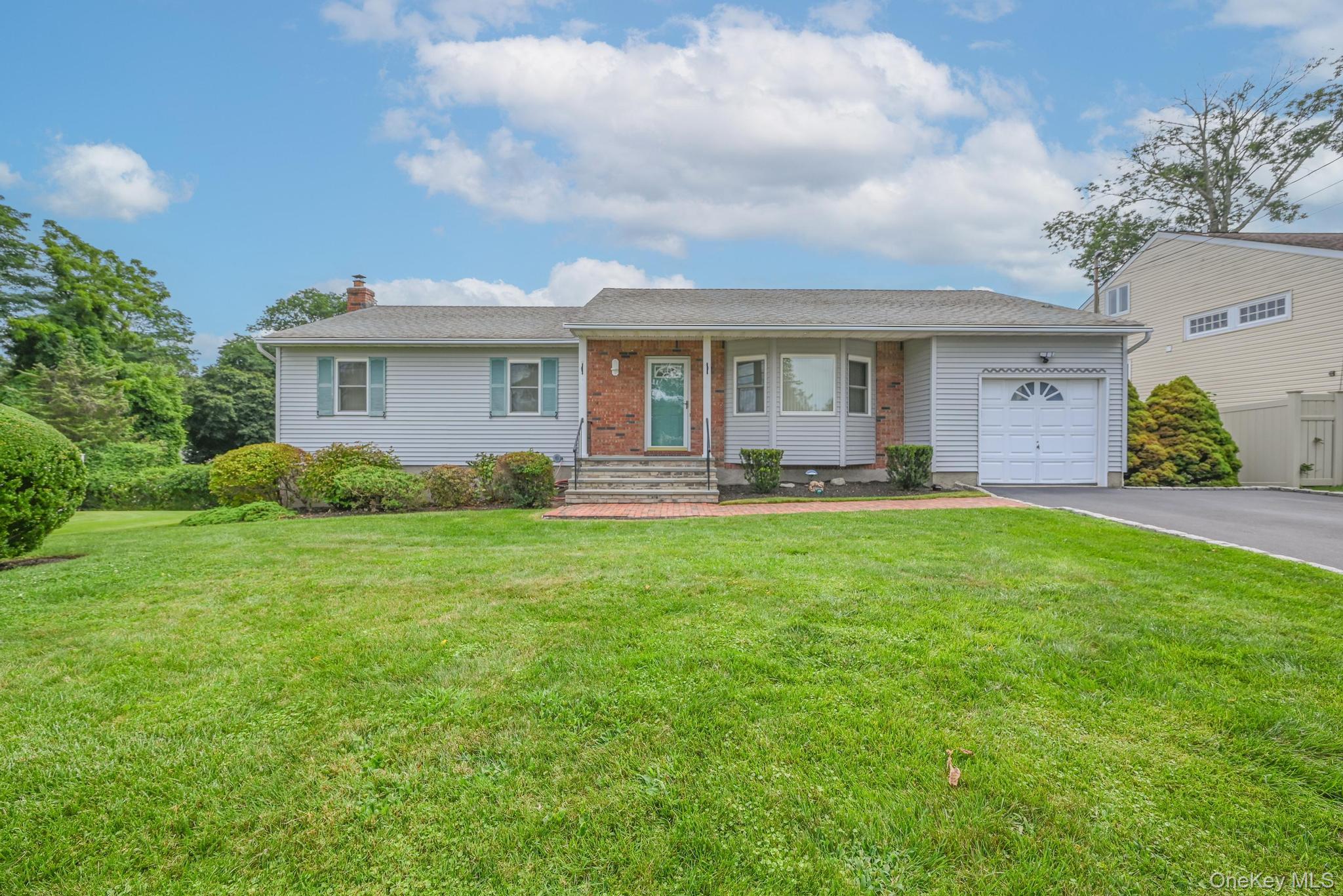 #1 photo, 59 Rosewood Road, Kings Park , NY 11754