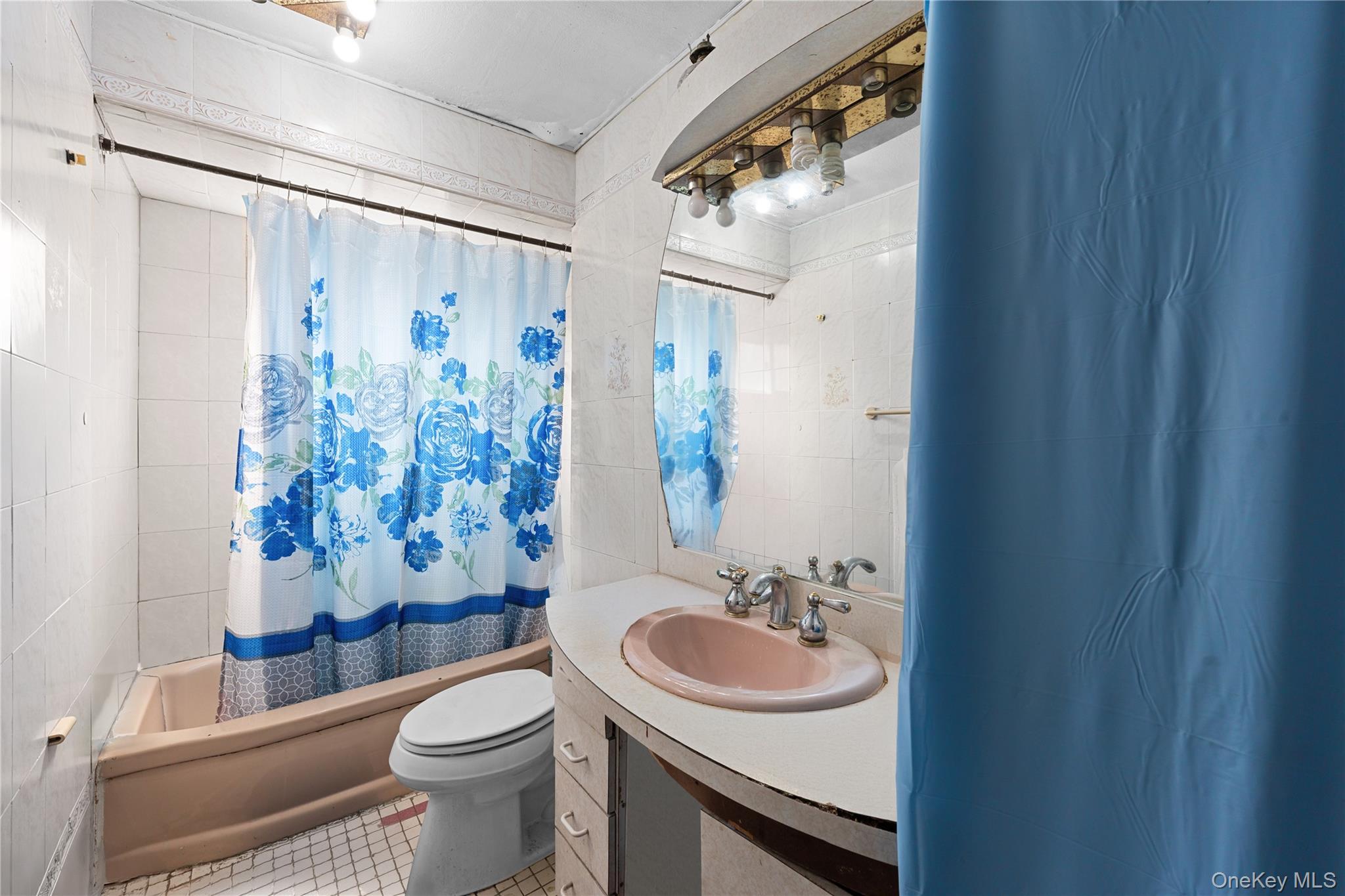 #13 photo, 24 Paerdegat 1st Street, הברונקס Brooklyn , NY 11236