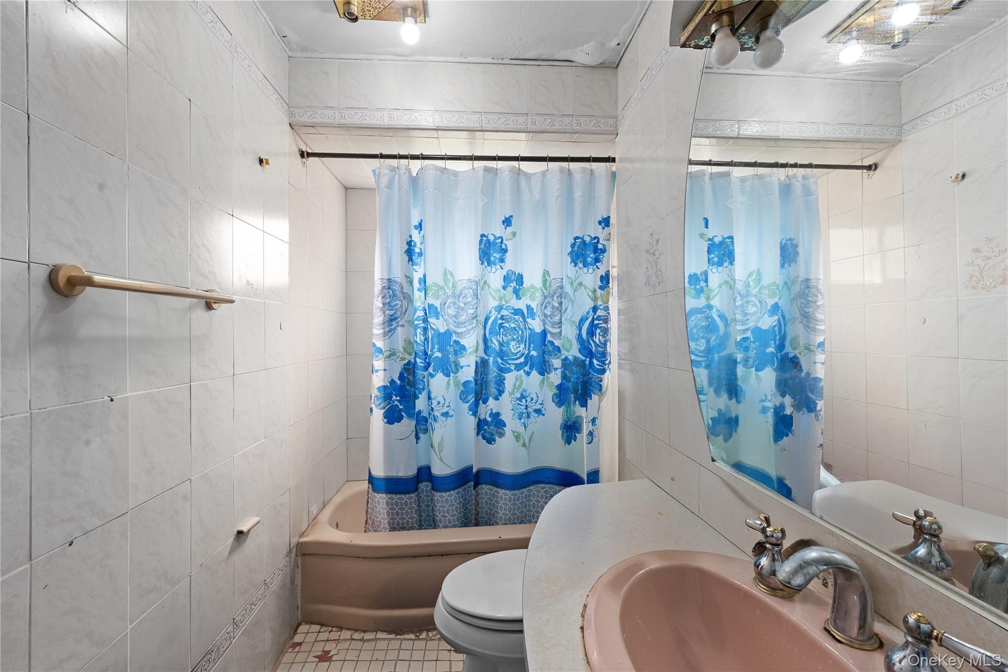 #14 photo, 24 Paerdegat 1st Street, הברונקס Brooklyn , NY 11236