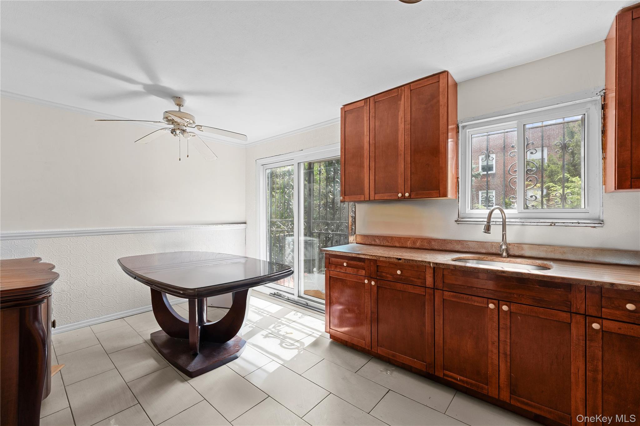 #6 photo, 24 Paerdegat 1st Street, הברונקס Brooklyn , NY 11236