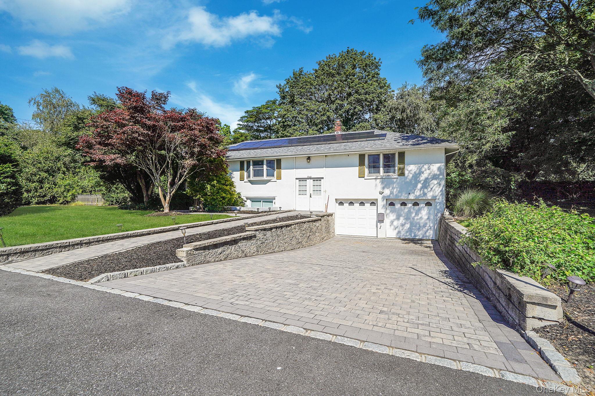 #1 photo, 1548 Spur Drive, Islip , NY 11751