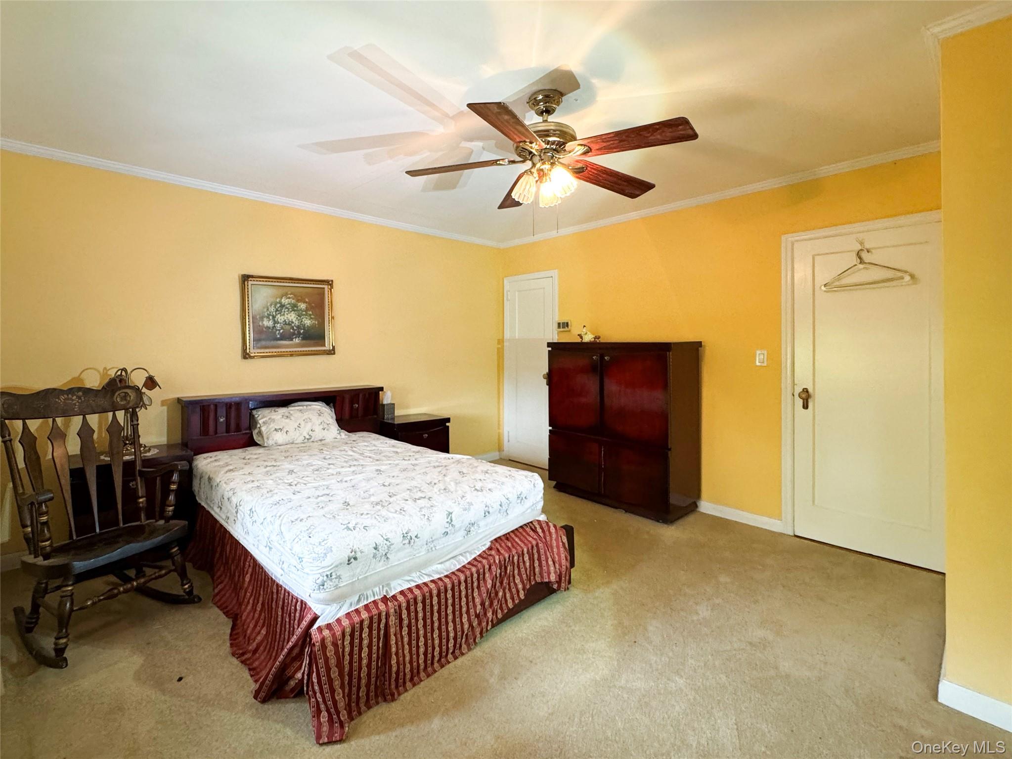 #15 photo, 6073 71 Street, Maspeth , NY 11378