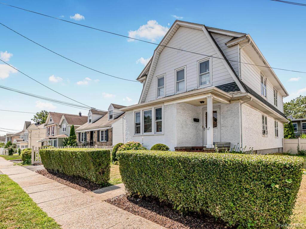 #1 photo, 47 aka 49 Rossiter Avenue, 纽约州 Yonkers , NY 10701