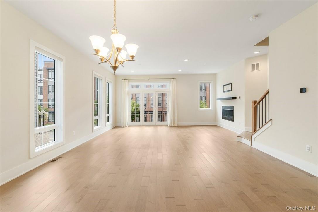 #9 photo, 210 Legend Drive, Sleepy Hollow , NY 10591