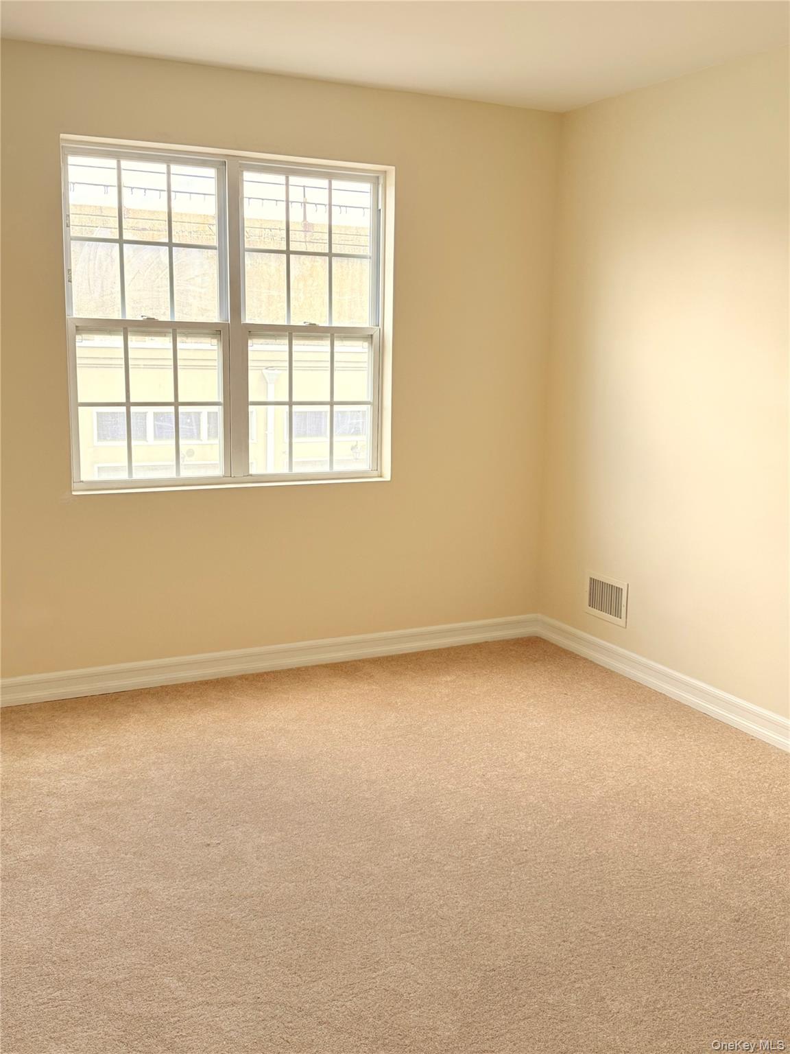 #5 photo, 10220 Rockaway Beach Boulevard, クイーンズ区 Far Rockaway , NY 11694