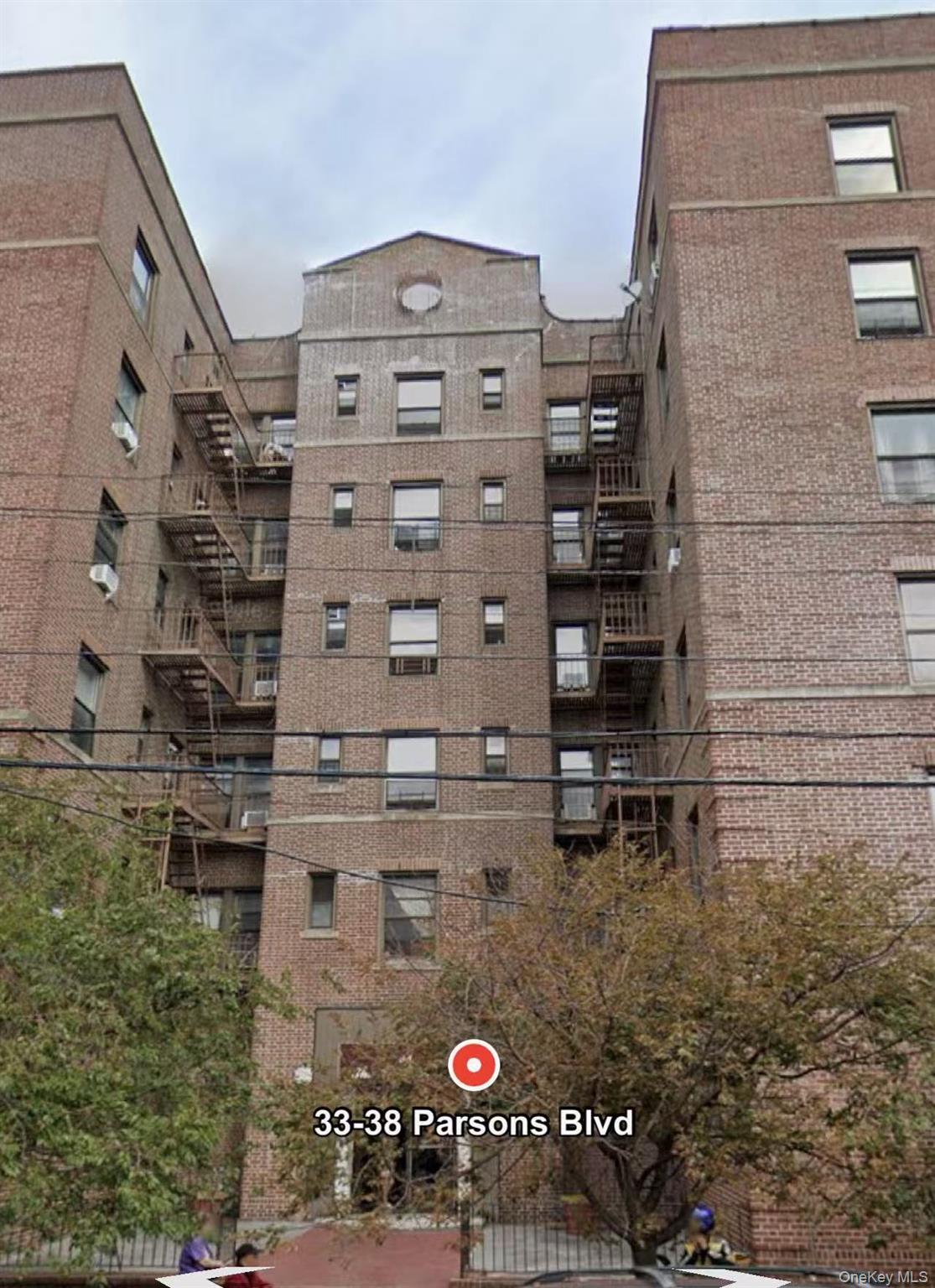 #1 photo, 33-38 Parsons Boulevard, クイーンズ区 Flushing , NY 11354