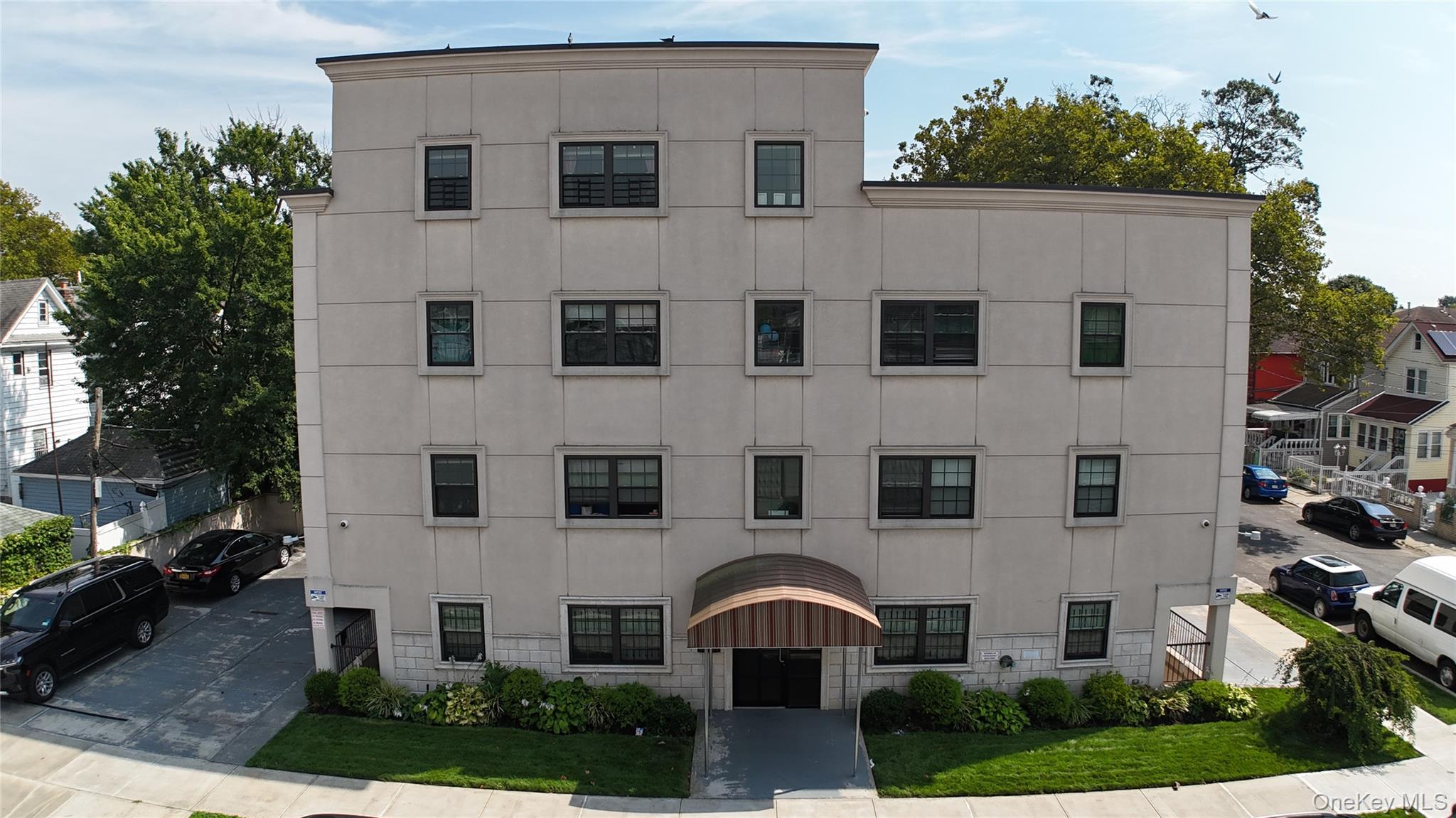 #1 photo, 135-04 102nd Avenue, クイーンズ区 Richmond Hill S. , NY 11419