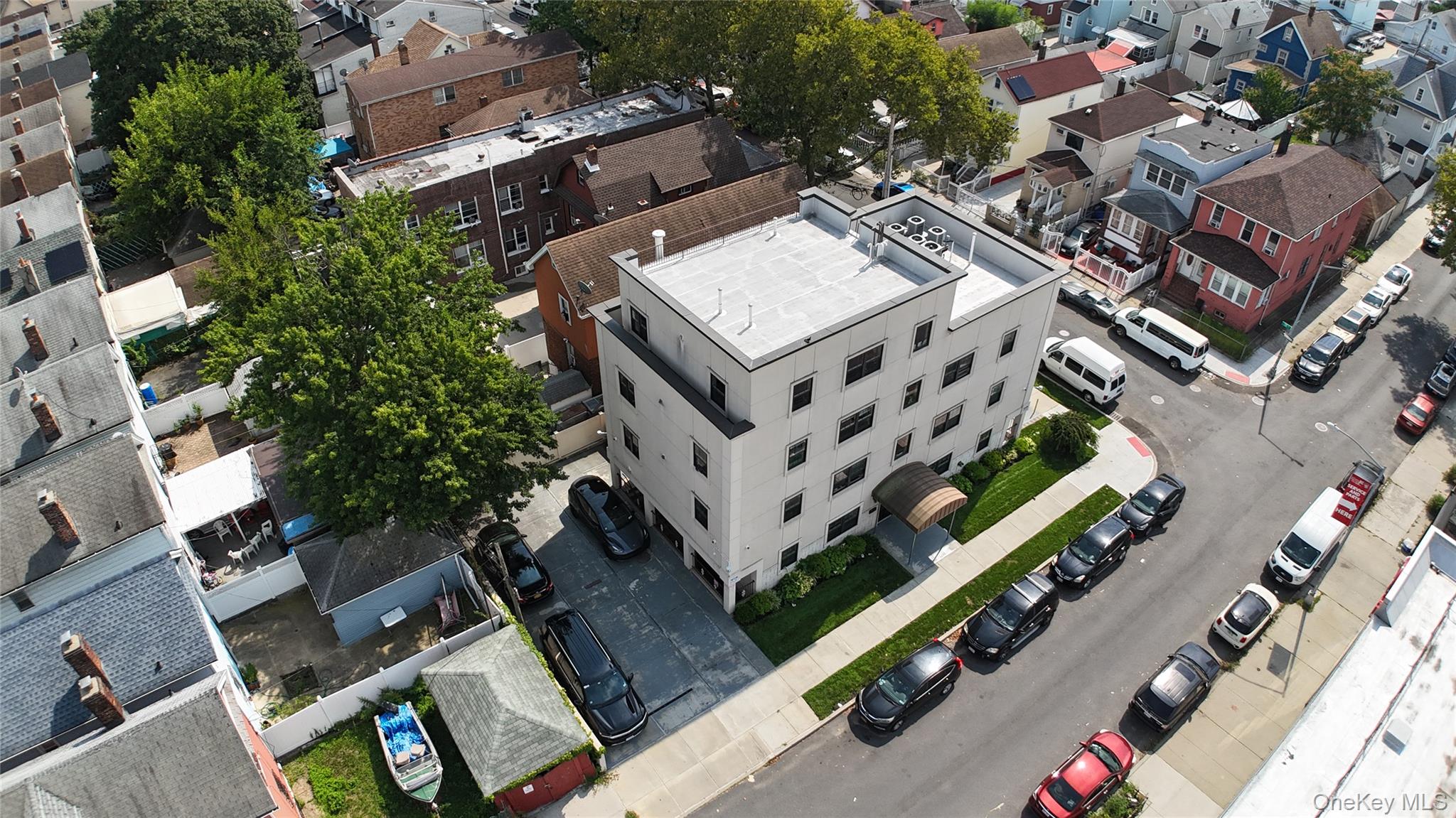 #6 photo, 135-04 102nd Avenue, クイーンズ区 Richmond Hill S. , NY 11419