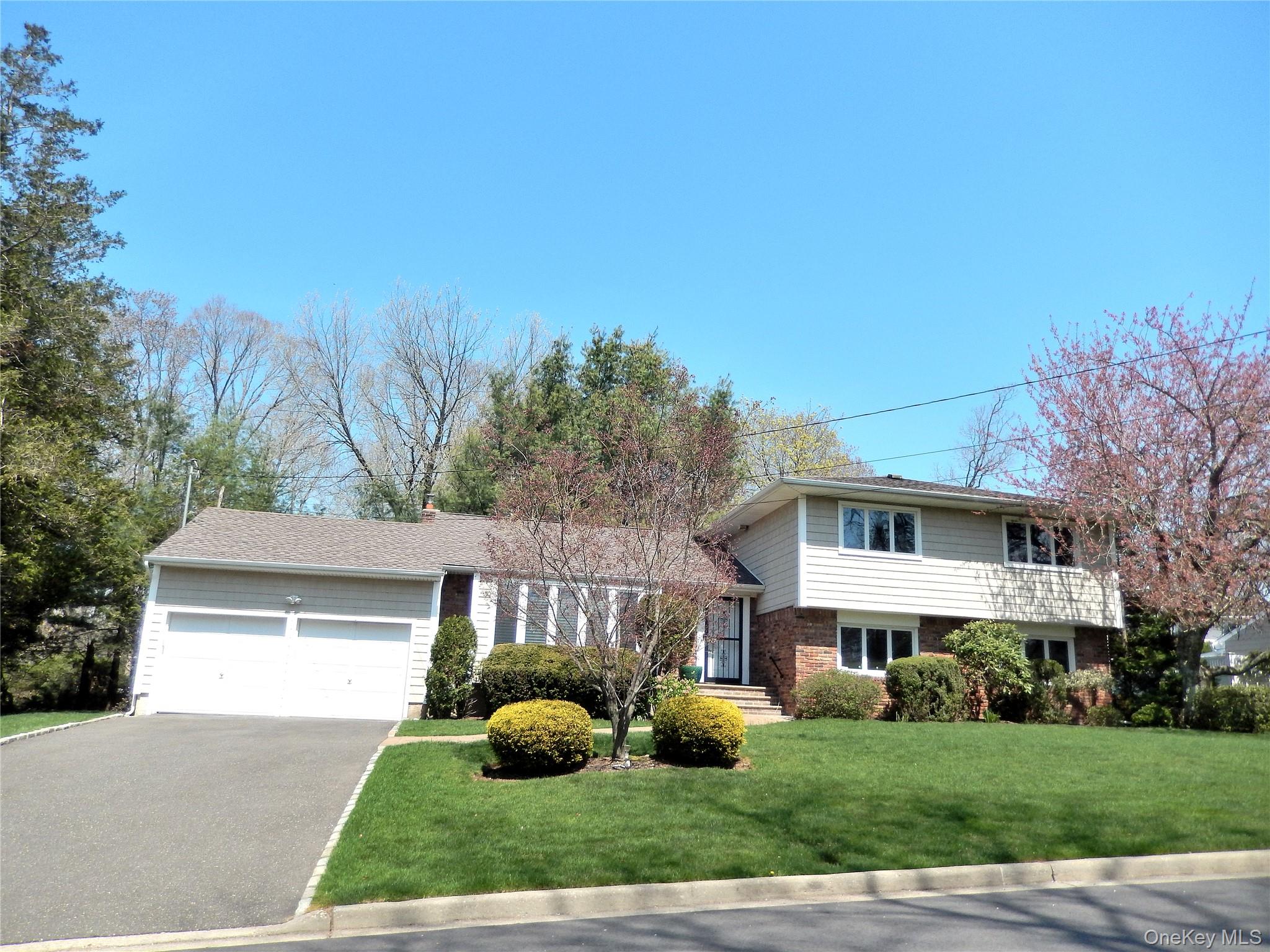 #1 photo, 36 Long Ridge Road, 长岛 Plainview , NY 11803