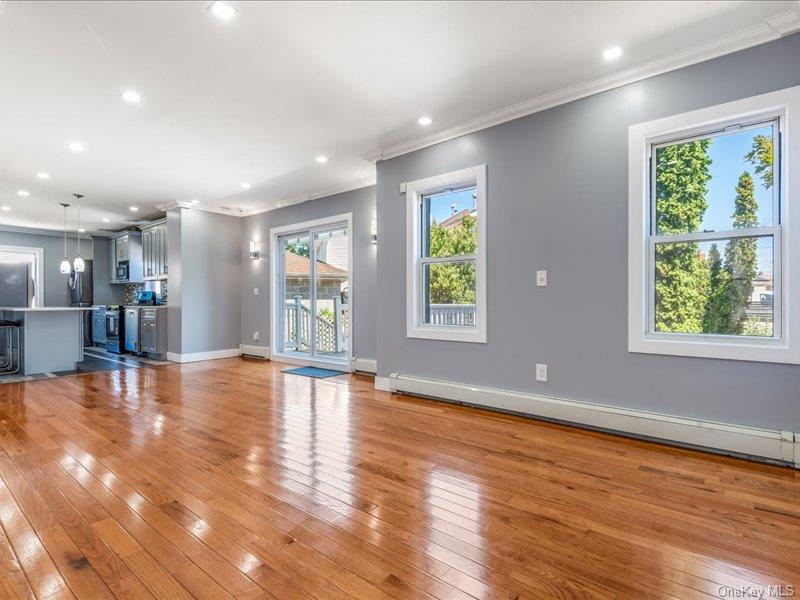 #13 photo, 176-27 NW Sunbury Road, クイーンズ区 Jamaica , NY 11434