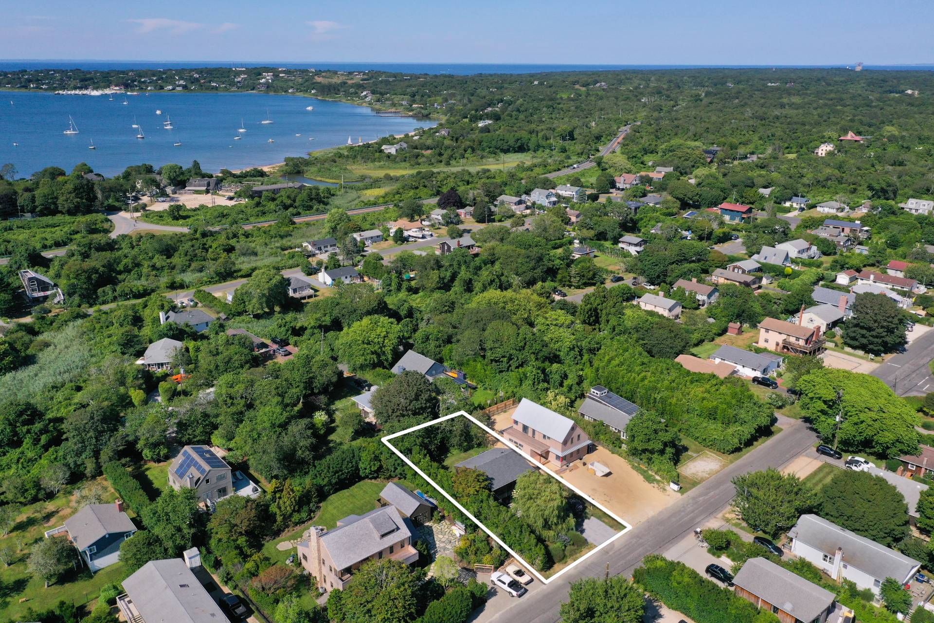 #23 photo, 30 Hoppin Avenue, サフォーク郡 Montauk , NY 11954