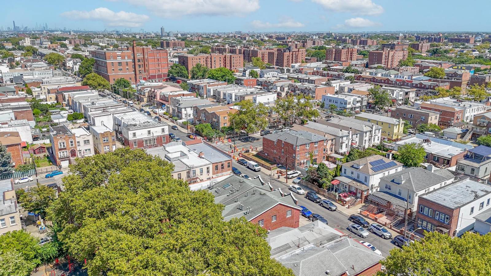 #3 photo, 2518 W 1st St, ブルックリン区 Gravesend , NY 11223