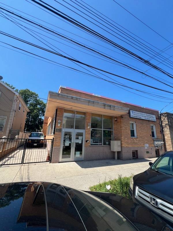 #1 photo, 1314 Rockaway Pkwy, ブルックリン区 Canarsie , NY 11236