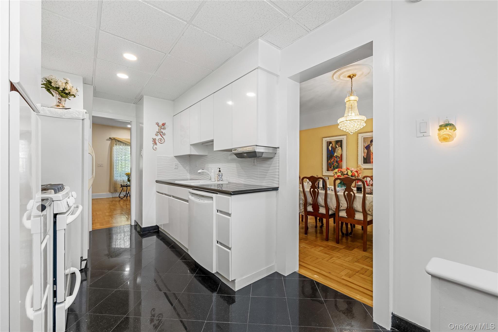 #12 photo, 45-21 215th Street, クイーンズ区 Bayside , NY 11361