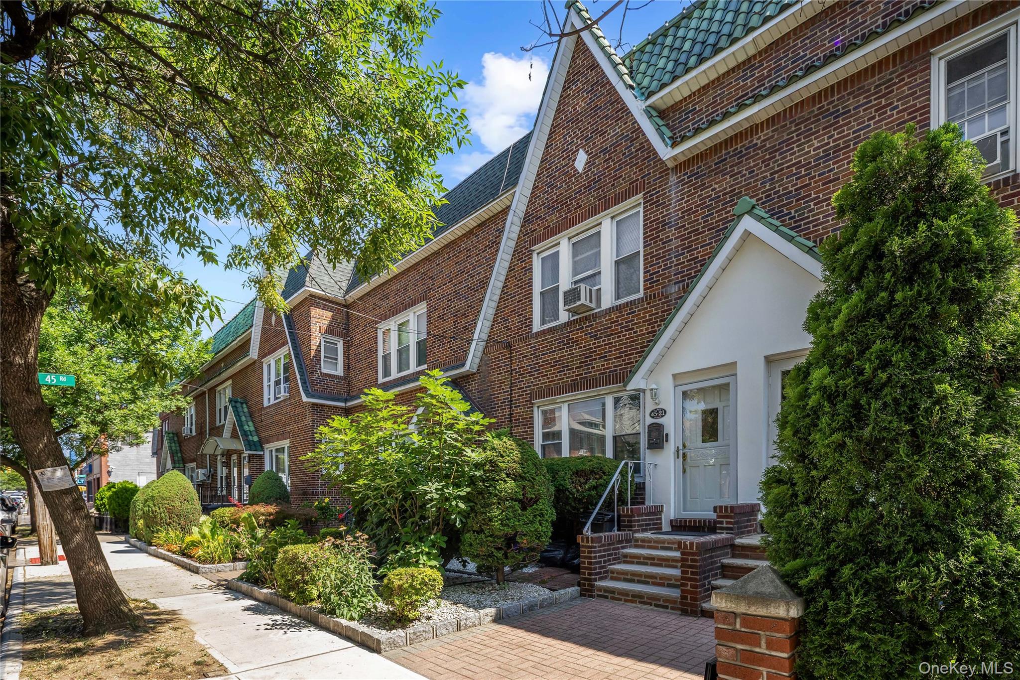 #2 photo, 45-21 215th Street, クイーンズ区 Bayside , NY 11361