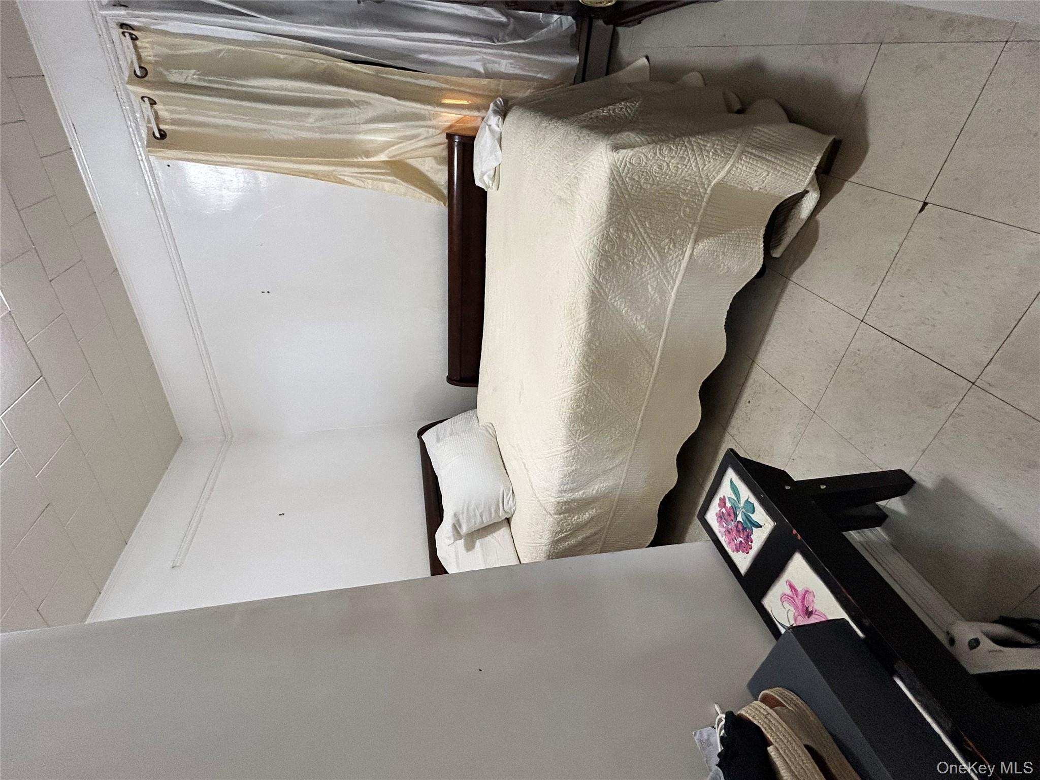 #13 photo, 82 Burhans Avenue, Yonkers , NY 10701