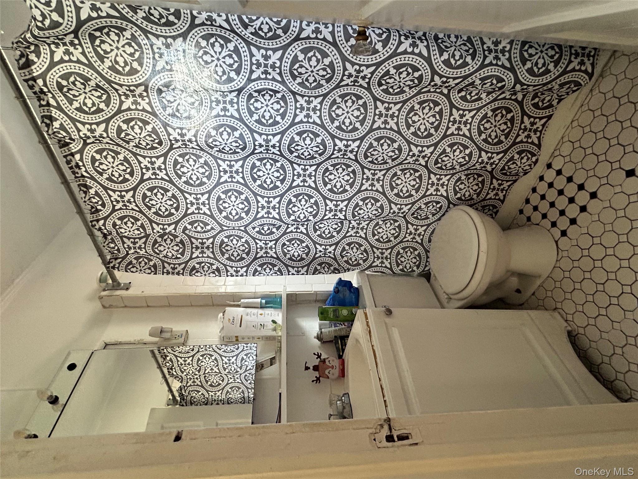 #14 photo, 82 Burhans Avenue, Yonkers , NY 10701