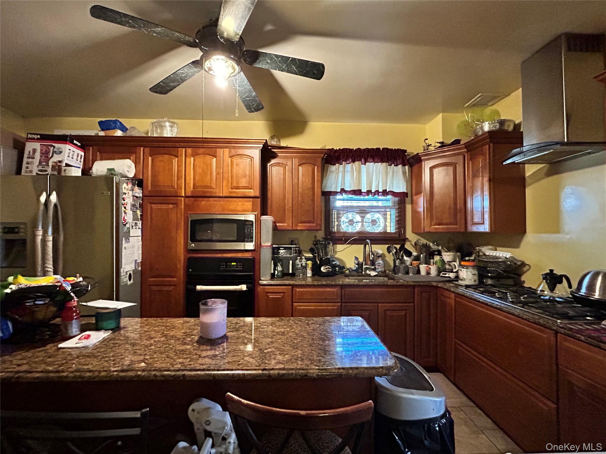 #3 photo, 82 Burhans Avenue, Yonkers , NY 10701