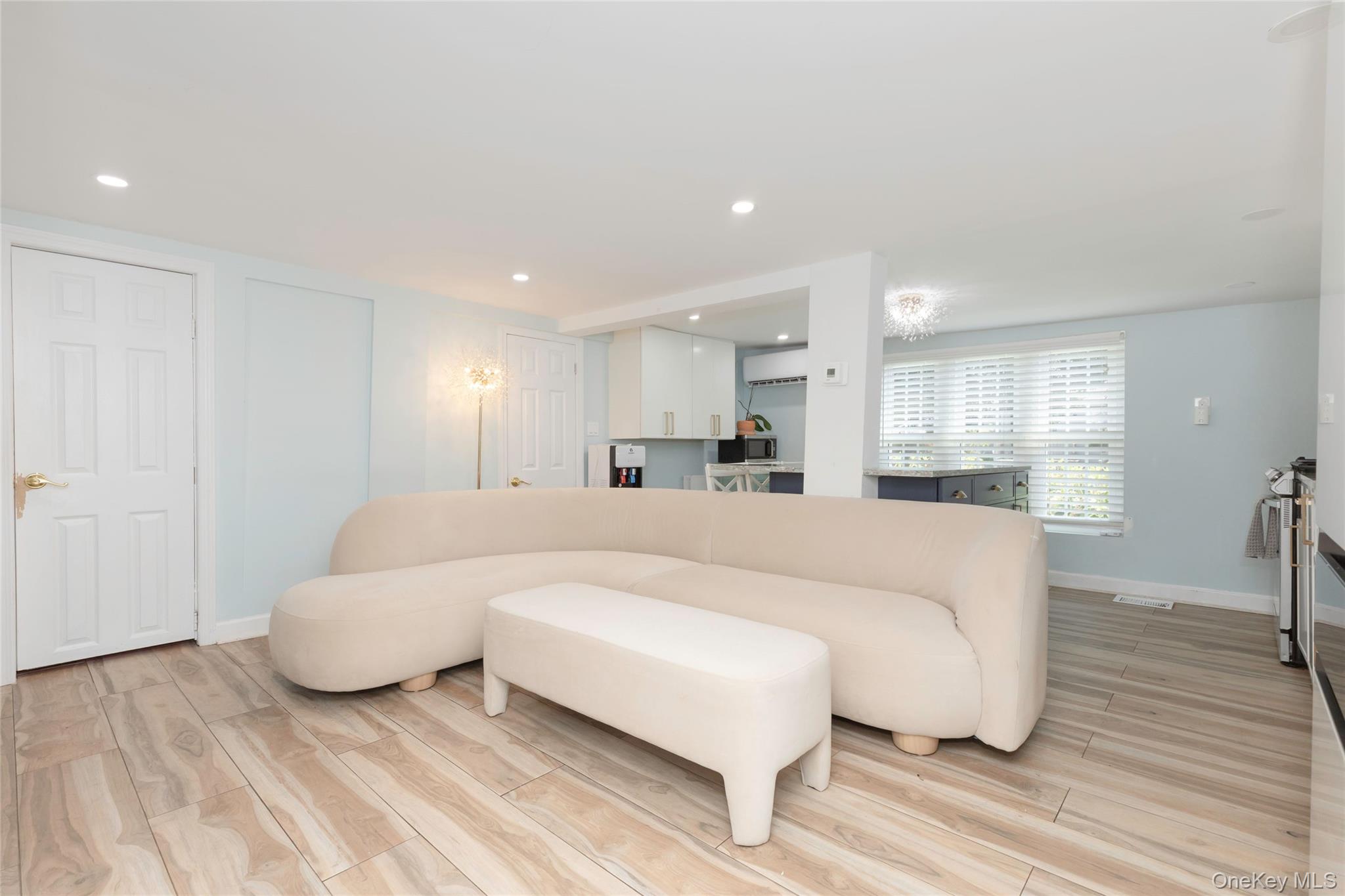 #10 photo, 104 Tier Street, ブロンクス区 Bronx , NY 10464