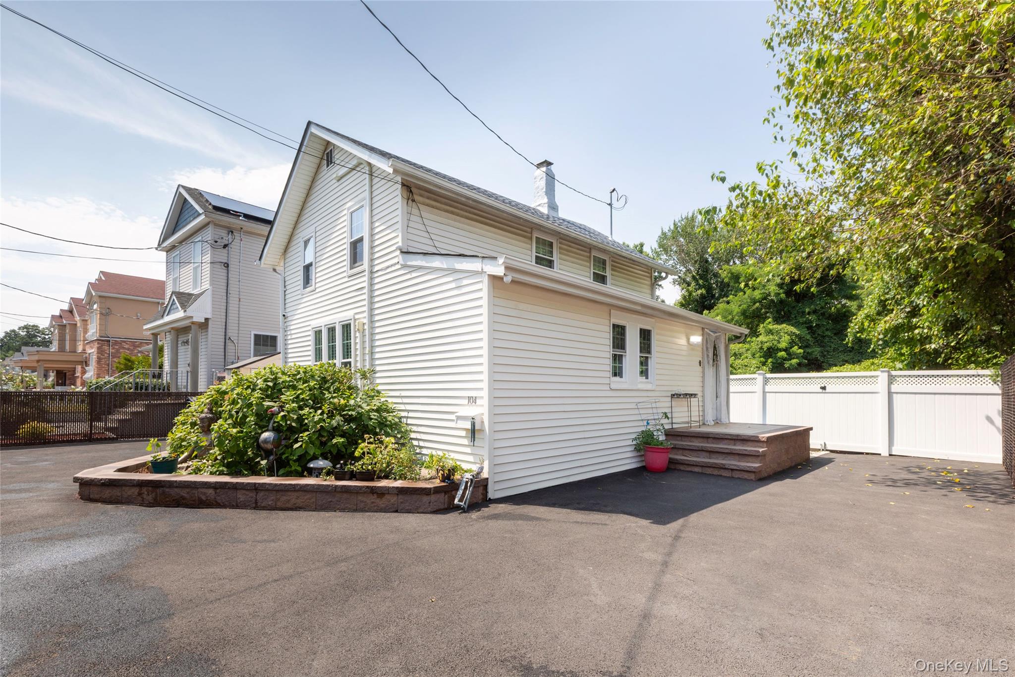 #2 photo, 104 Tier Street, ブロンクス区 Bronx , NY 10464