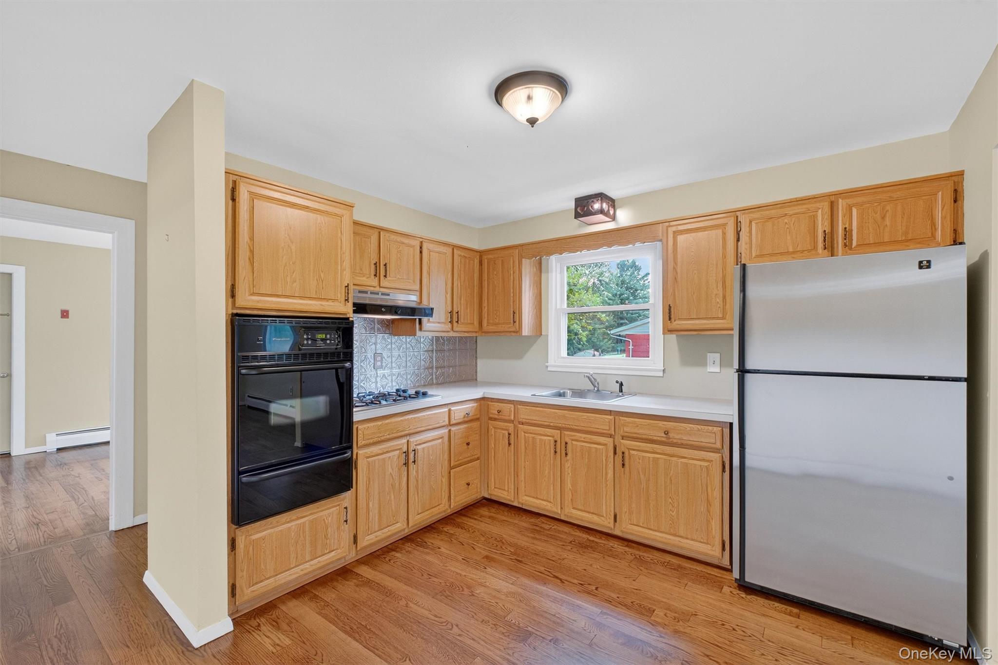 #6 photo, 2 Seacord Lane, Washingtonville , NY 10992