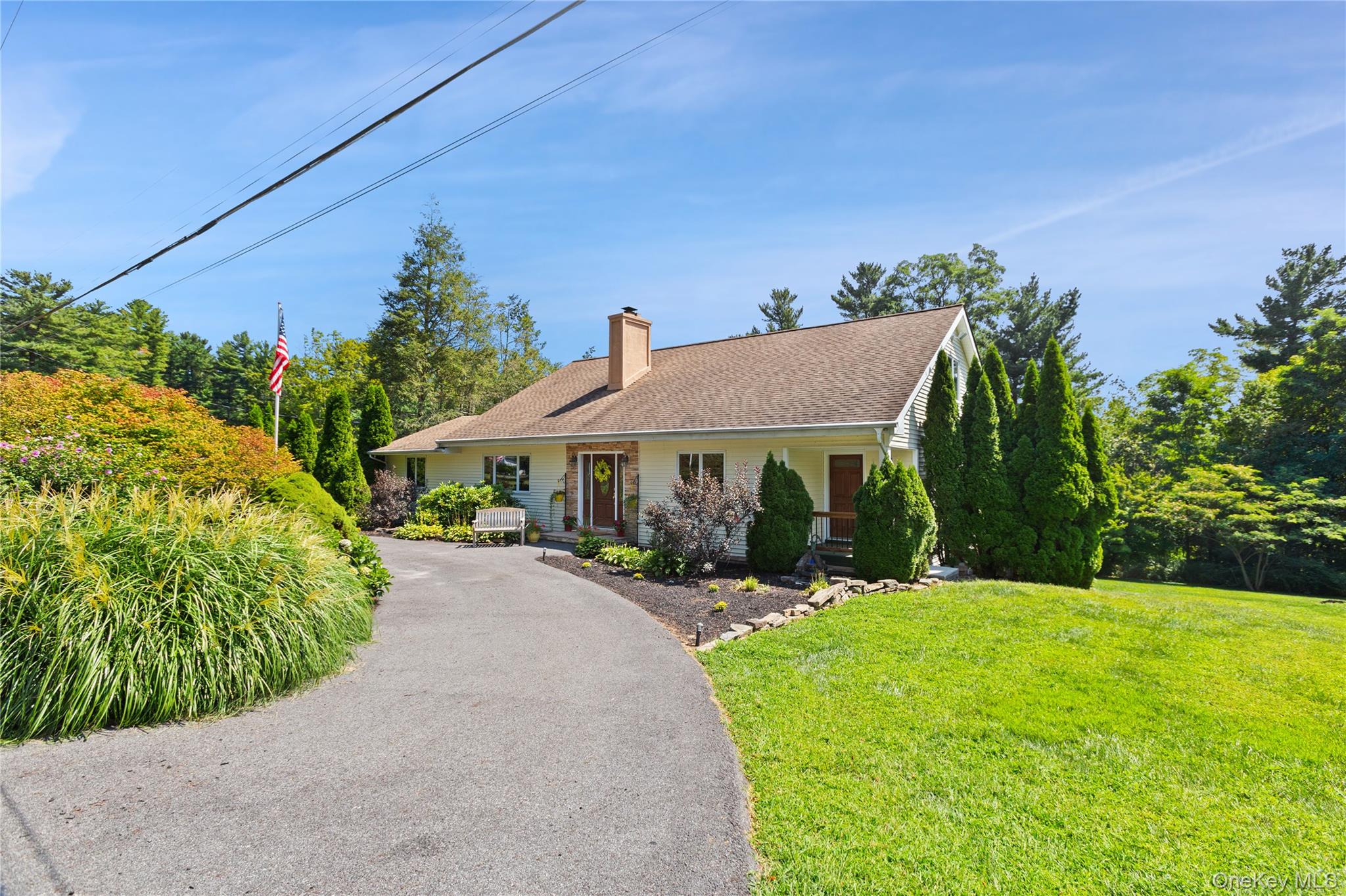 #1 photo, 10 Chestnut Drive, 纽约州 Mahopac , NY 10541