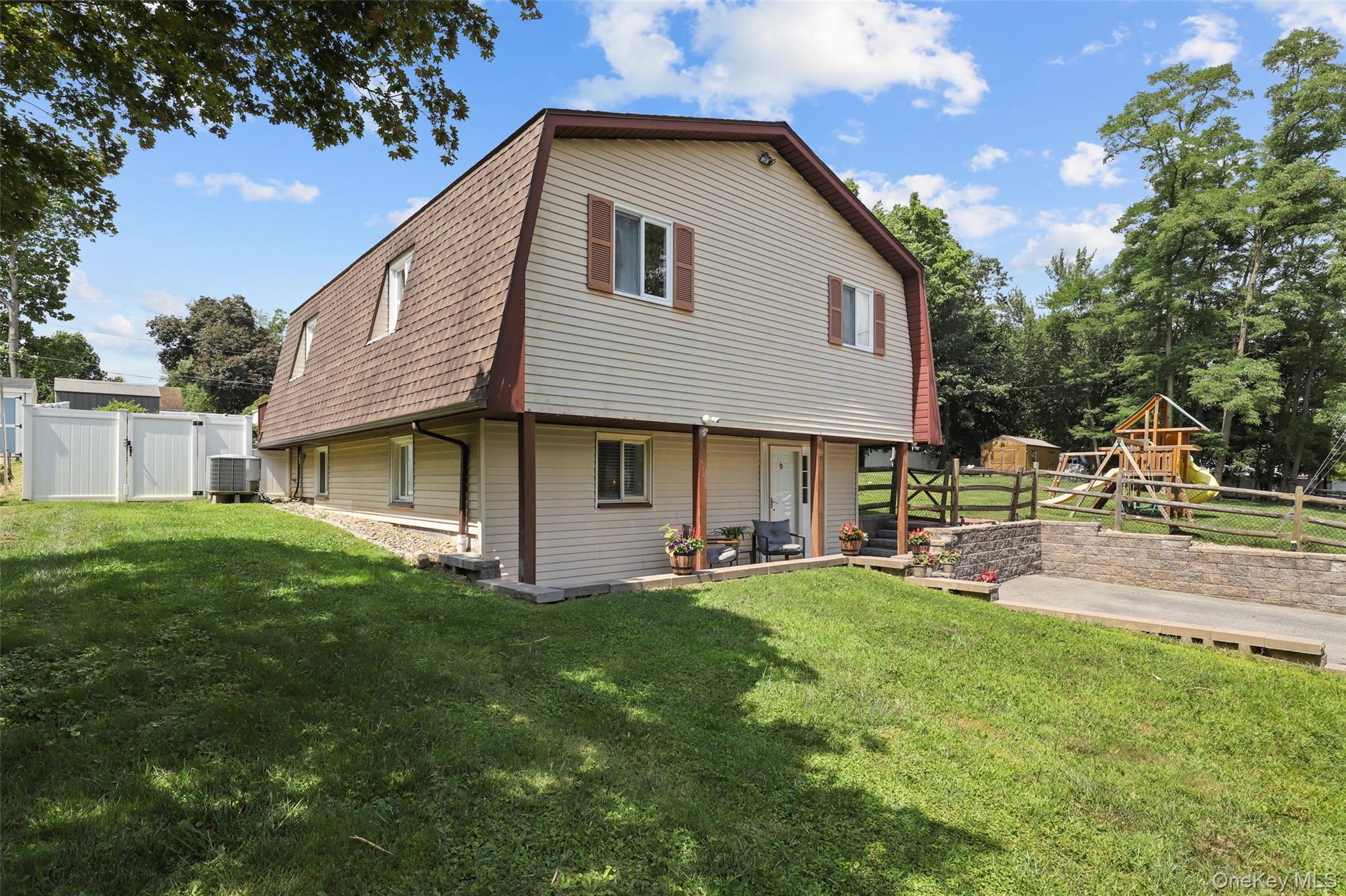 #2 photo, 3 Bedford Road, Carmel , NY 10512