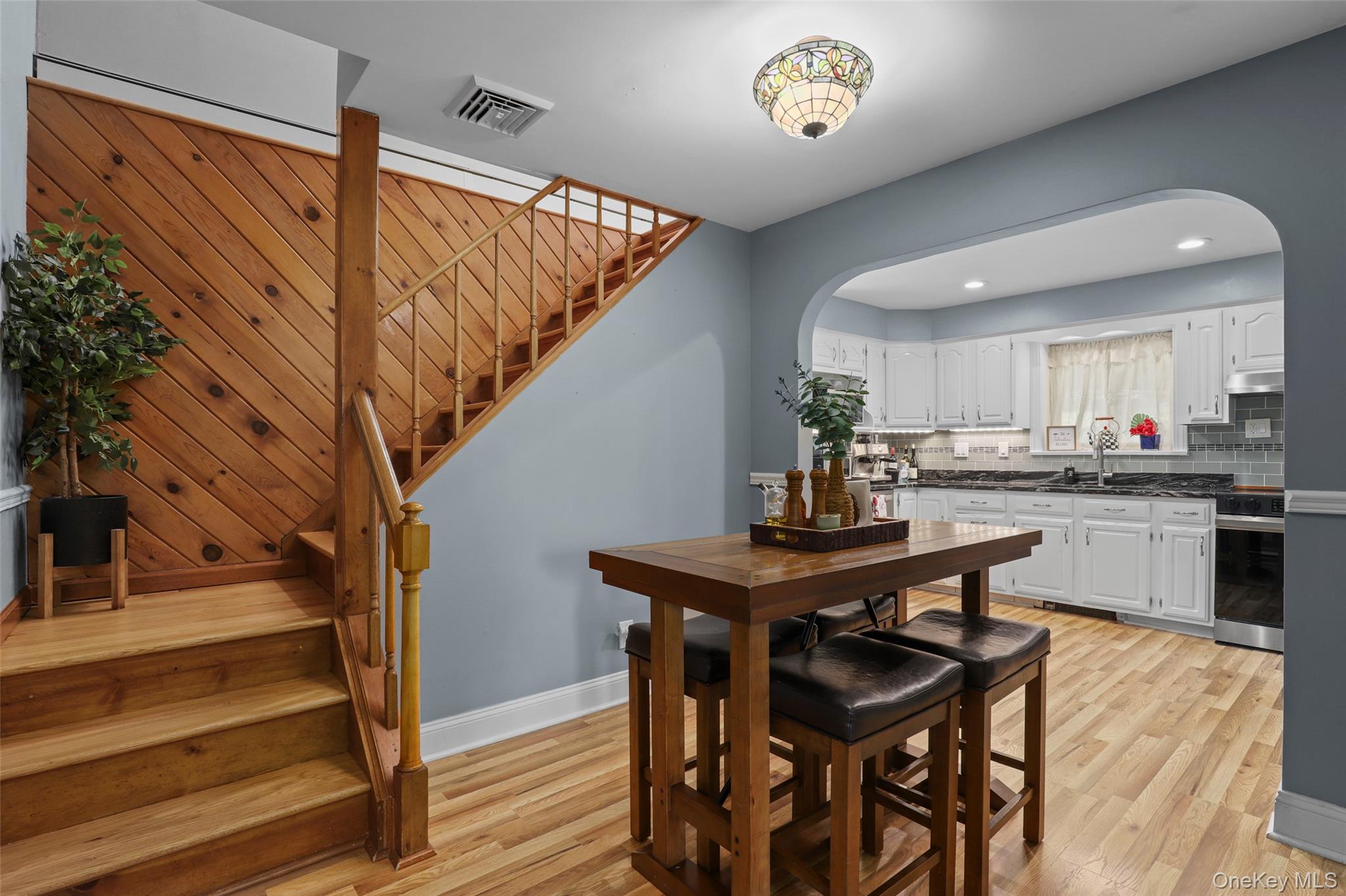 #8 photo, 3 Bedford Road, Carmel , NY 10512