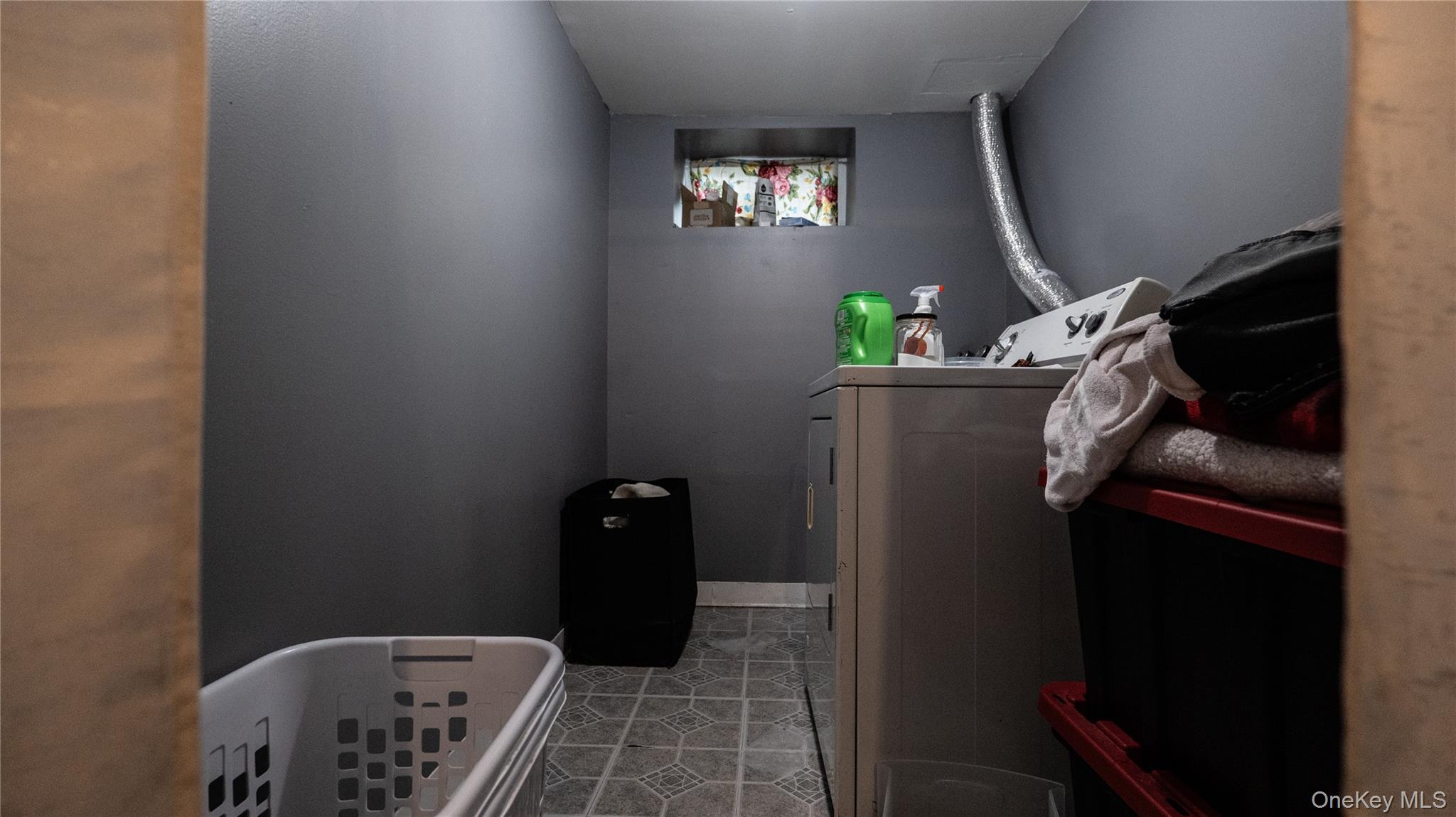 #10 photo, 52 Beacon Street, Newburgh , NY 12550