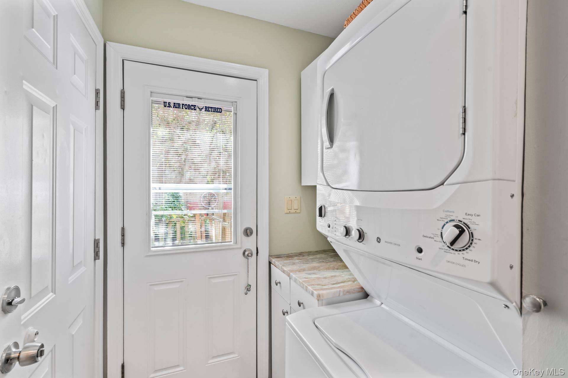 #6 photo, 6 Emil Court, サフォーク郡 Huntington , NY 11743