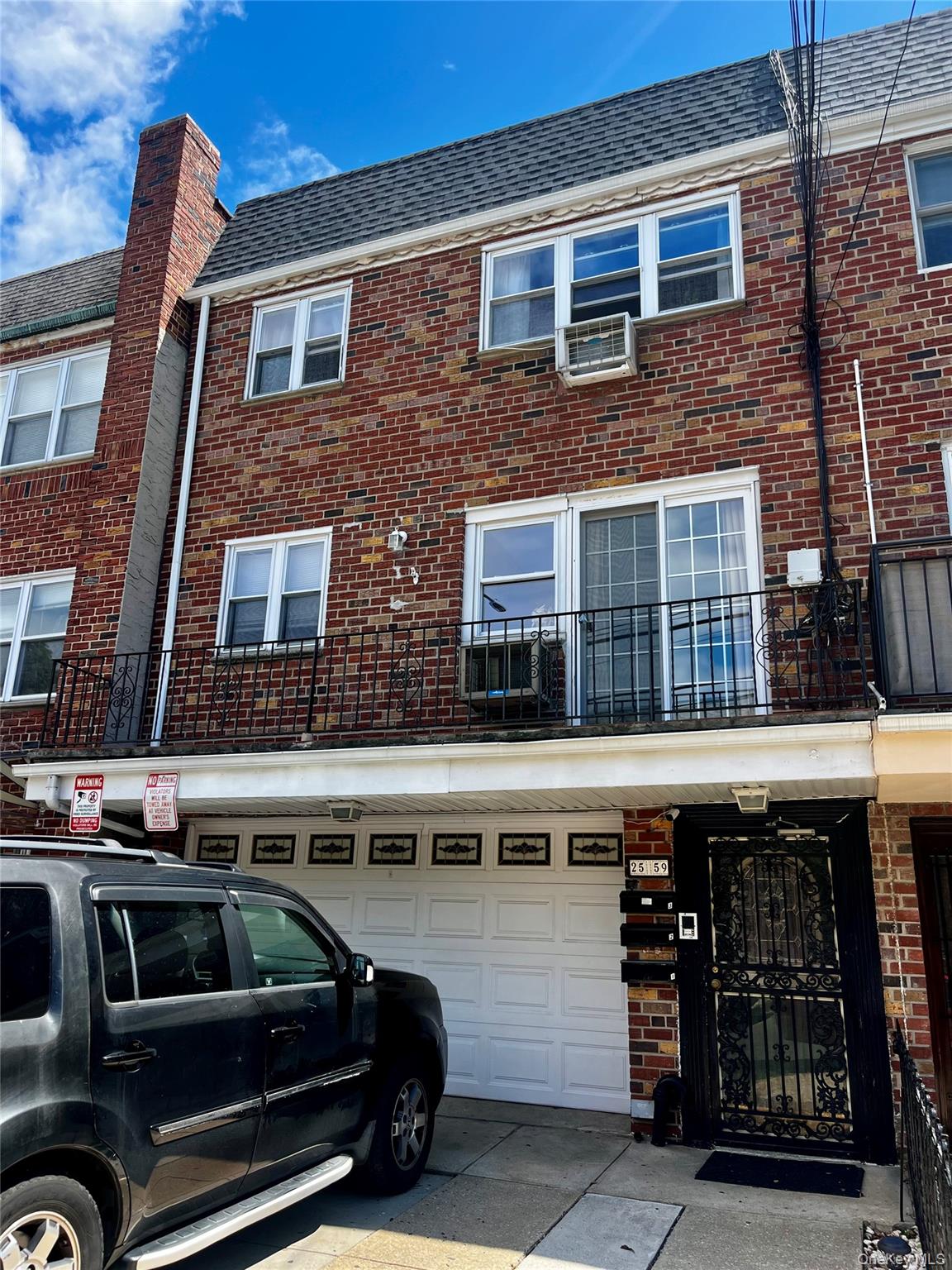 #1 photo, 25-59 46th Street, クイーンズ区 Astoria , NY 11103