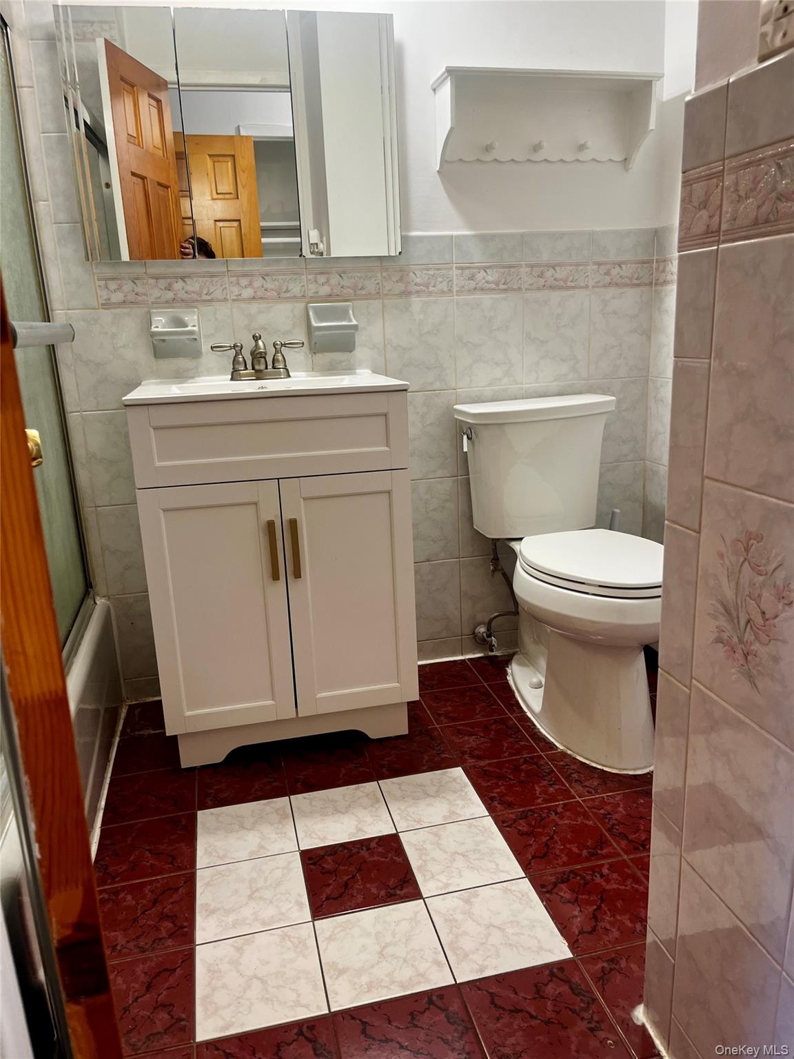 #17 photo, 25-59 46th Street, クイーンズ区 Astoria , NY 11103