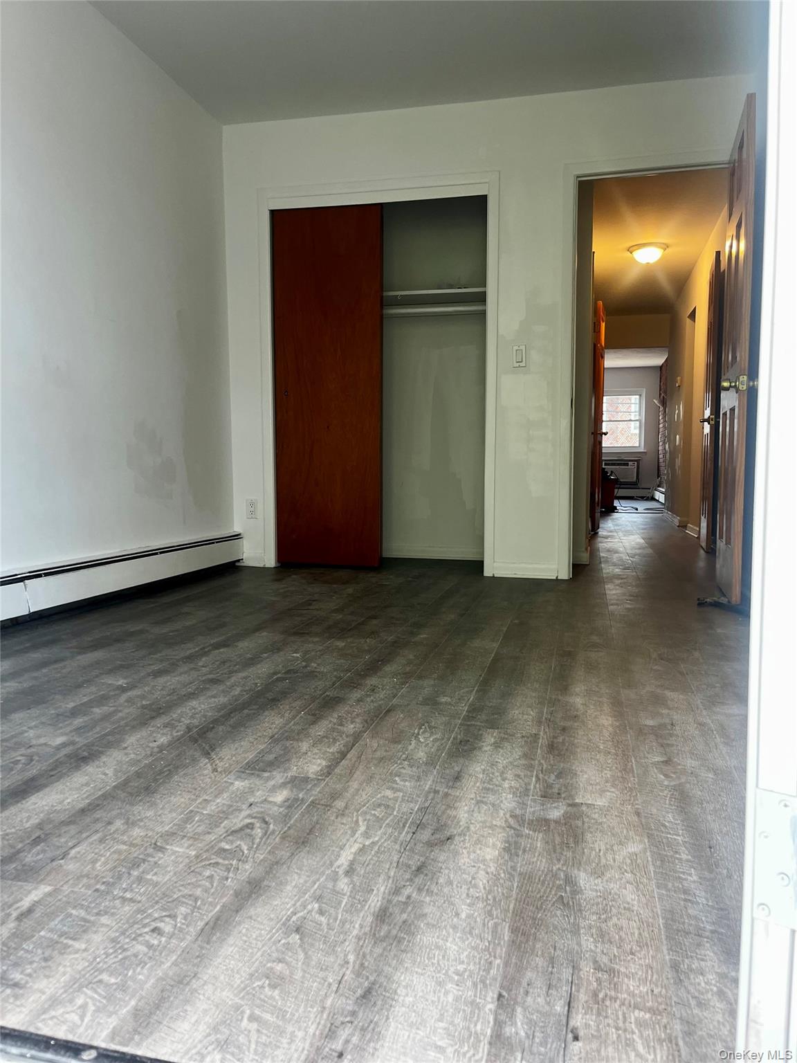 #8 photo, 25-59 46th Street, クイーンズ区 Astoria , NY 11103