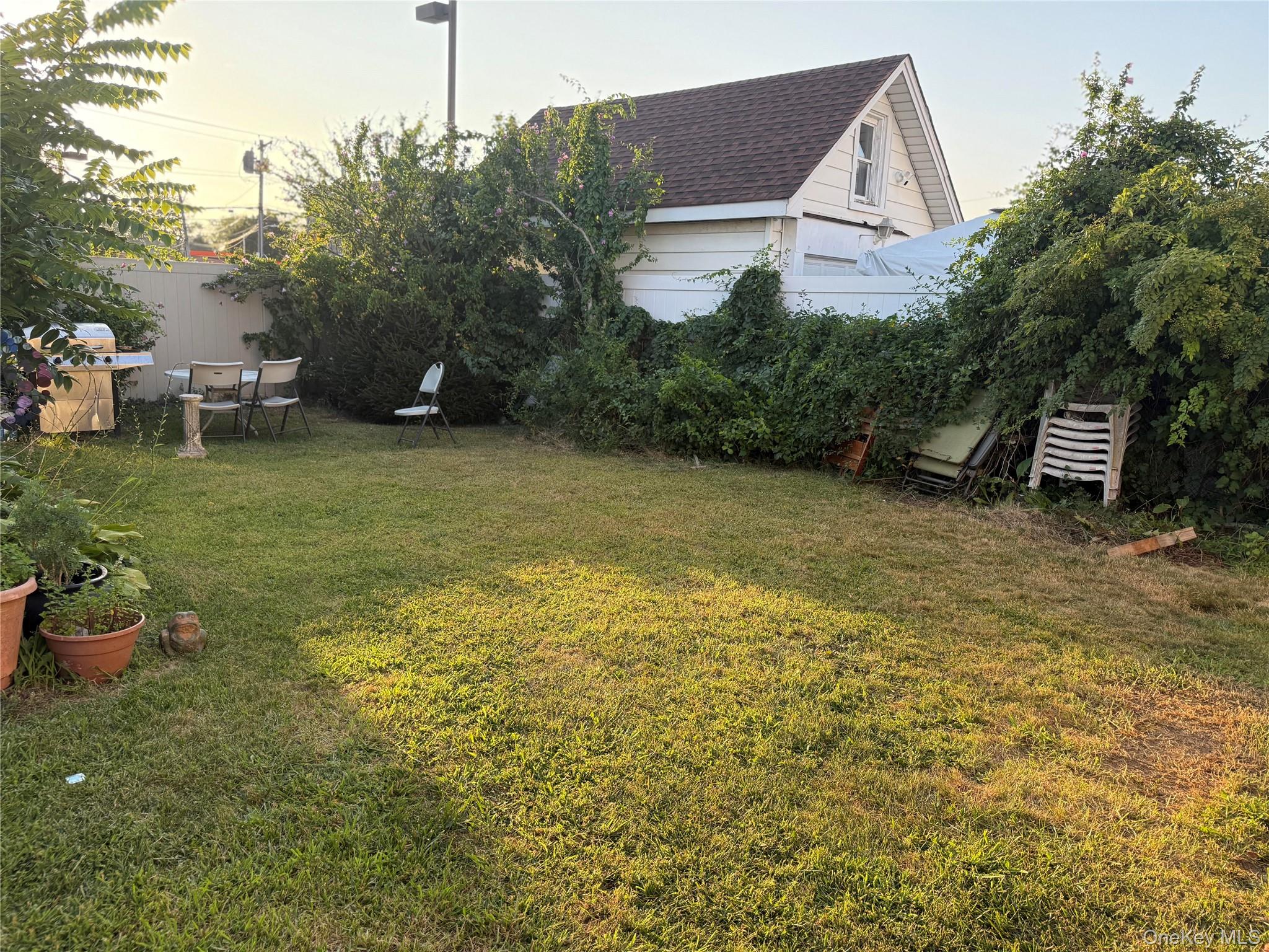 #13 photo, 546 Clark Place, ナッソー郡 Uniondale , NY 11553