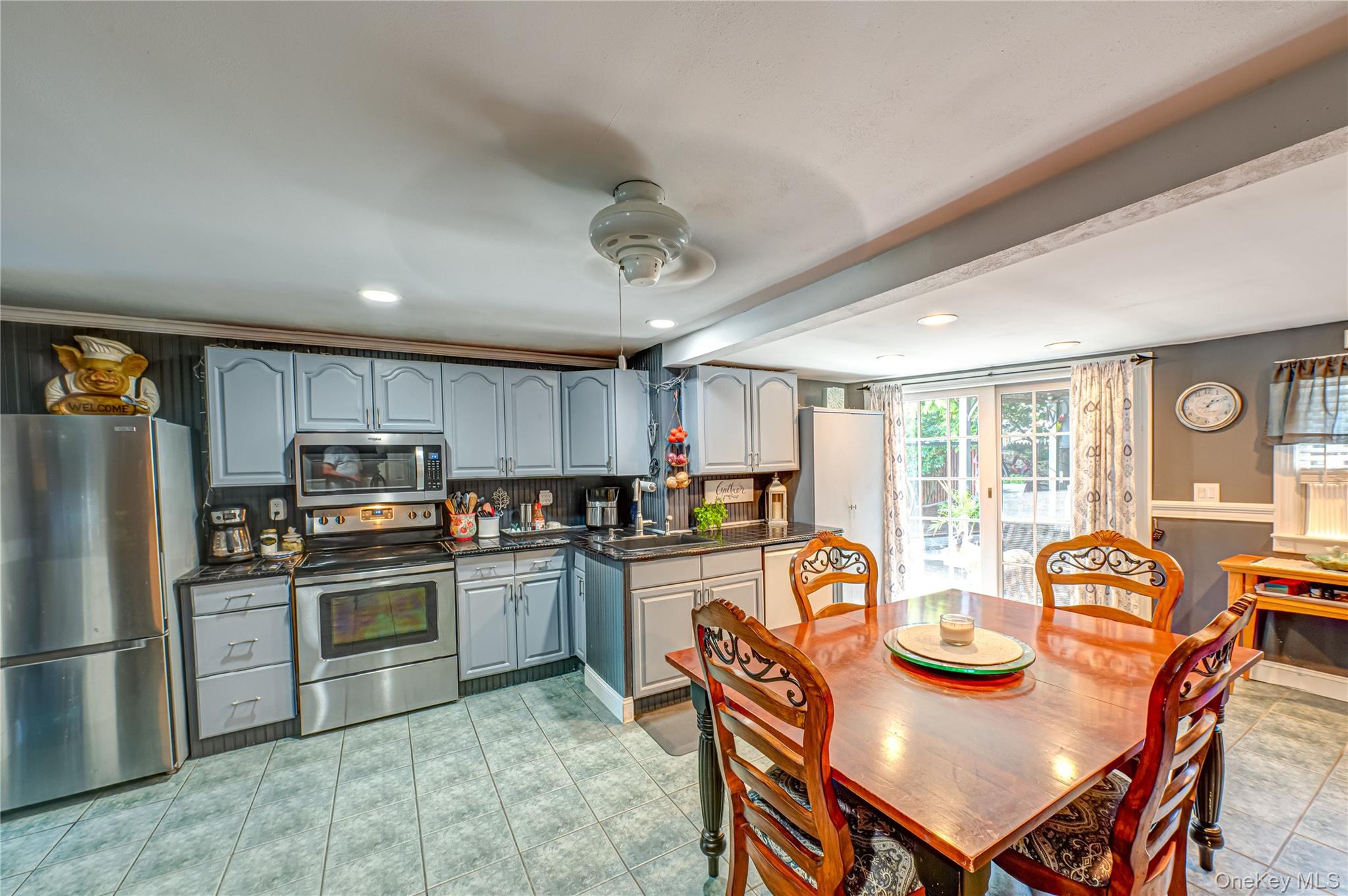 #7 photo, 8 Woodbrook Drive, サフォーク郡 Ridge , NY 11961